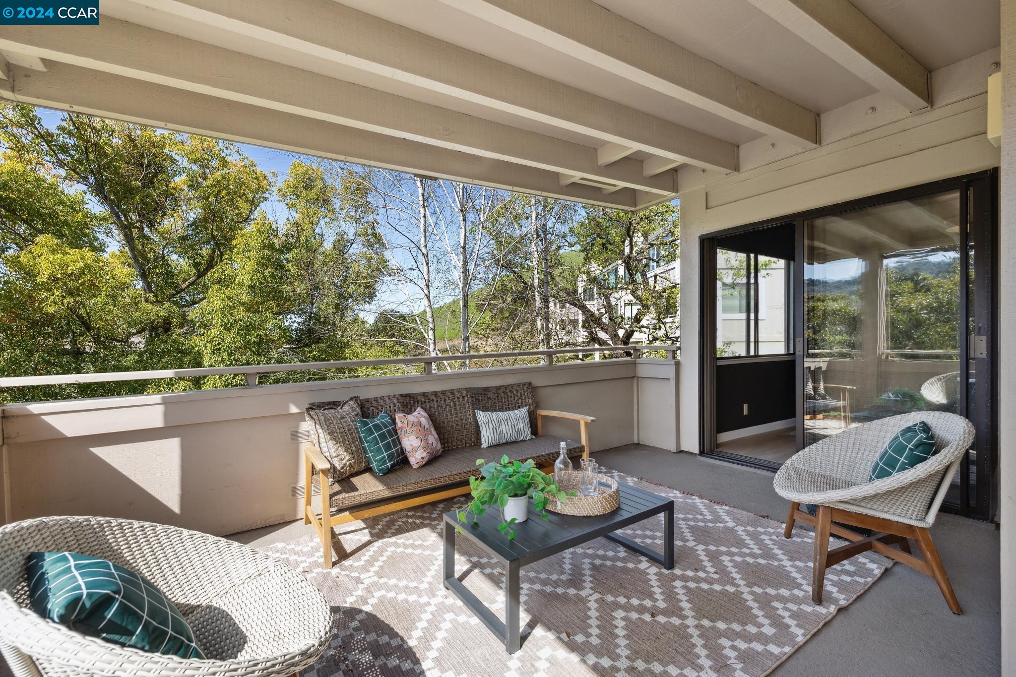 3580 Rossmoor Pkwy # 4