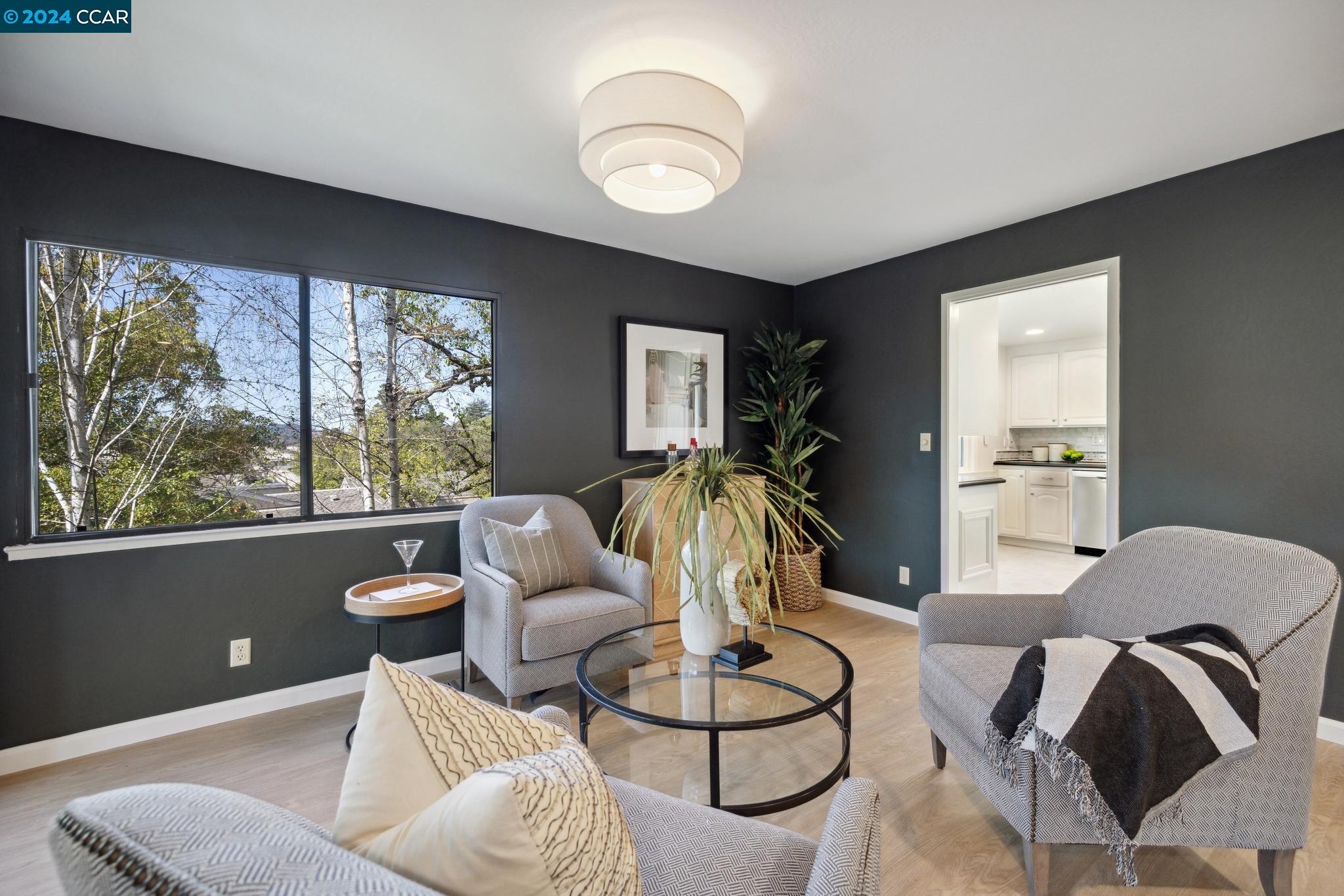 3580 Rossmoor Pkwy # 4
