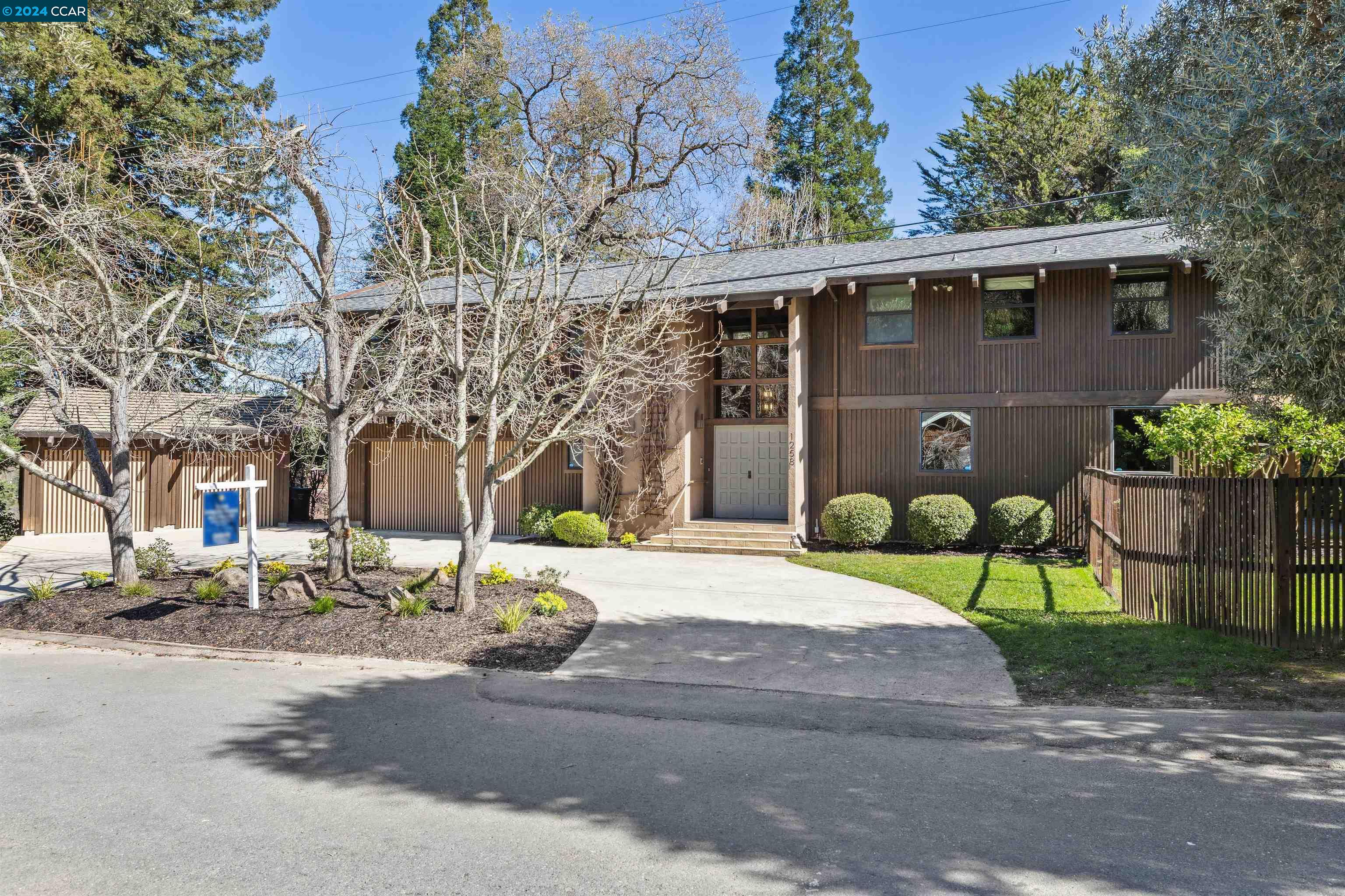 1258 N Scenic Dr.