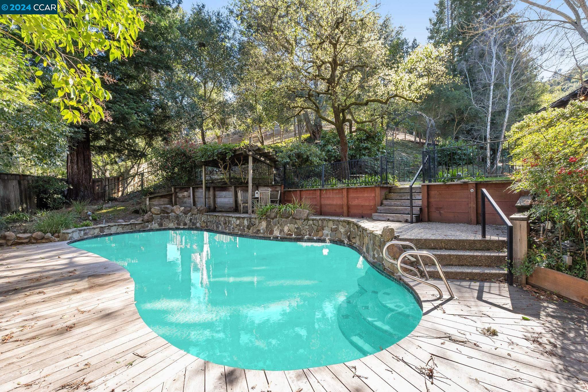 1258 N Scenic Dr.