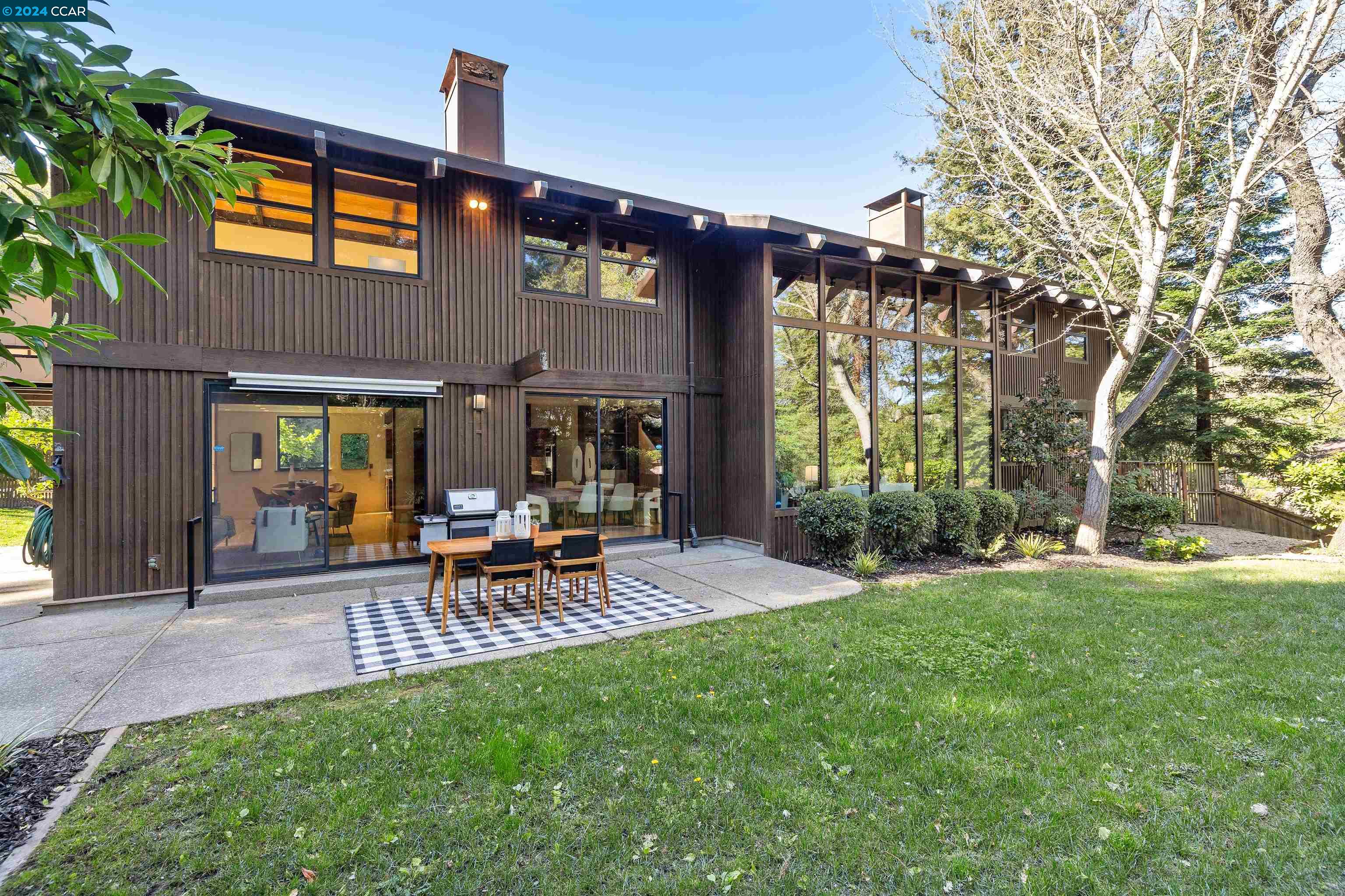 1258 N Scenic Dr.