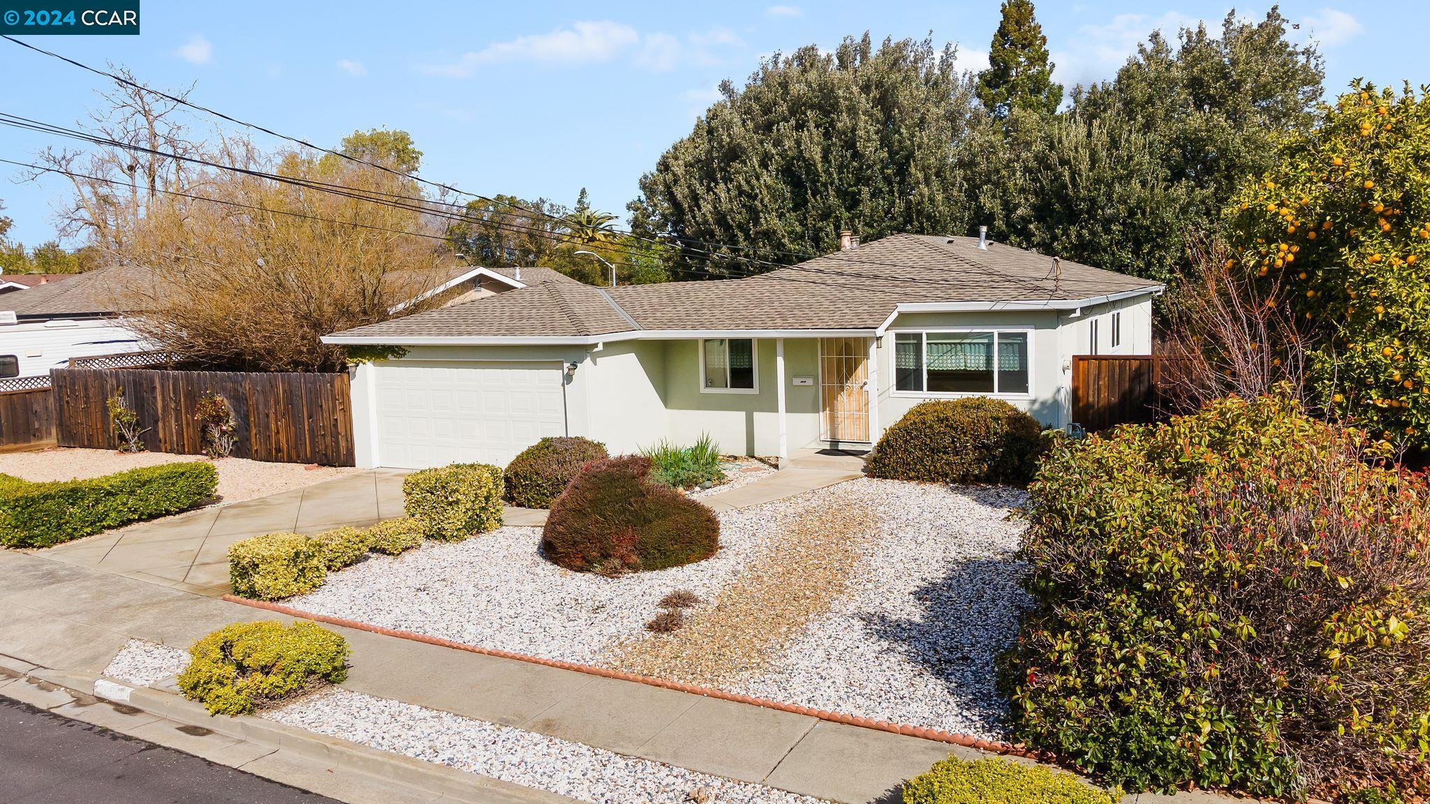 1519 Cherrywood Dr