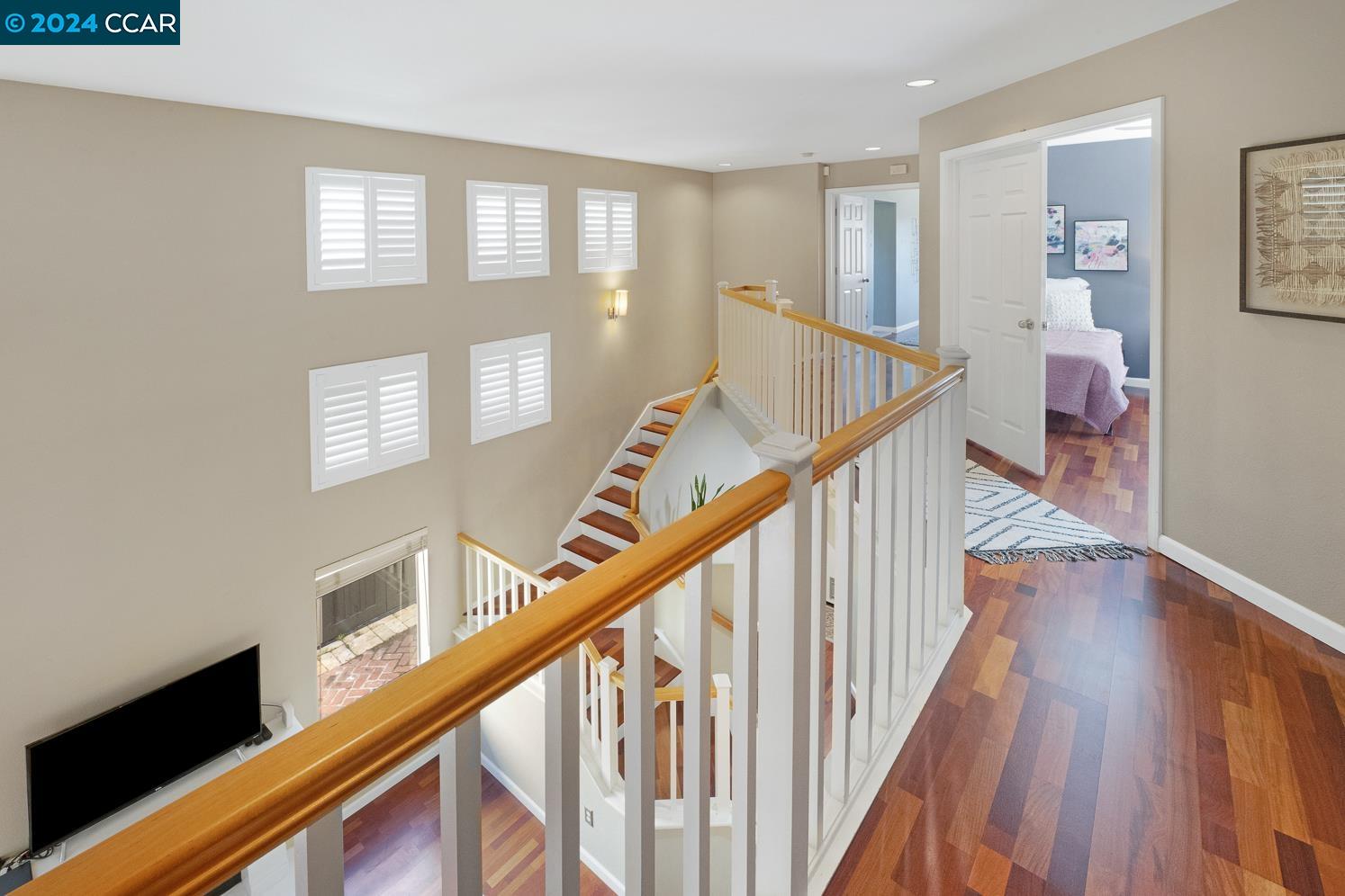 407 Orchard View Ave