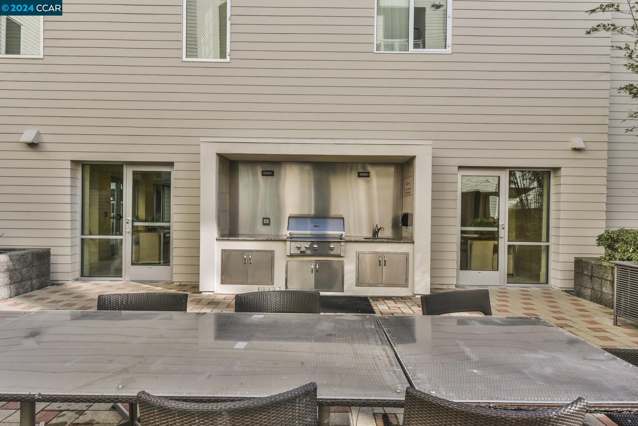 1655 N California Blvd # 428