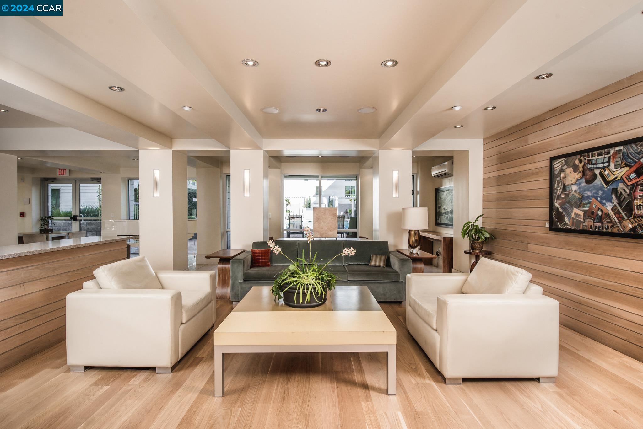 1655 N California Blvd # 428