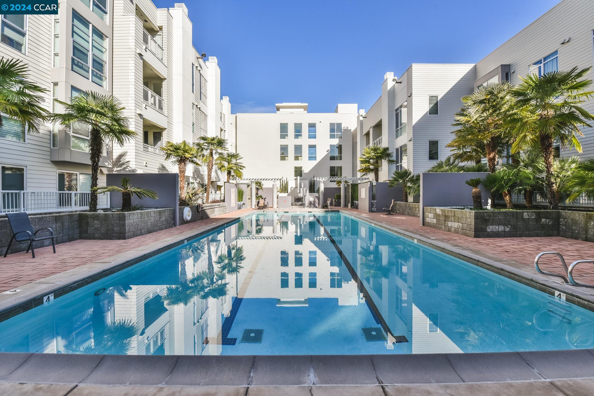 1655 N California Blvd # 428