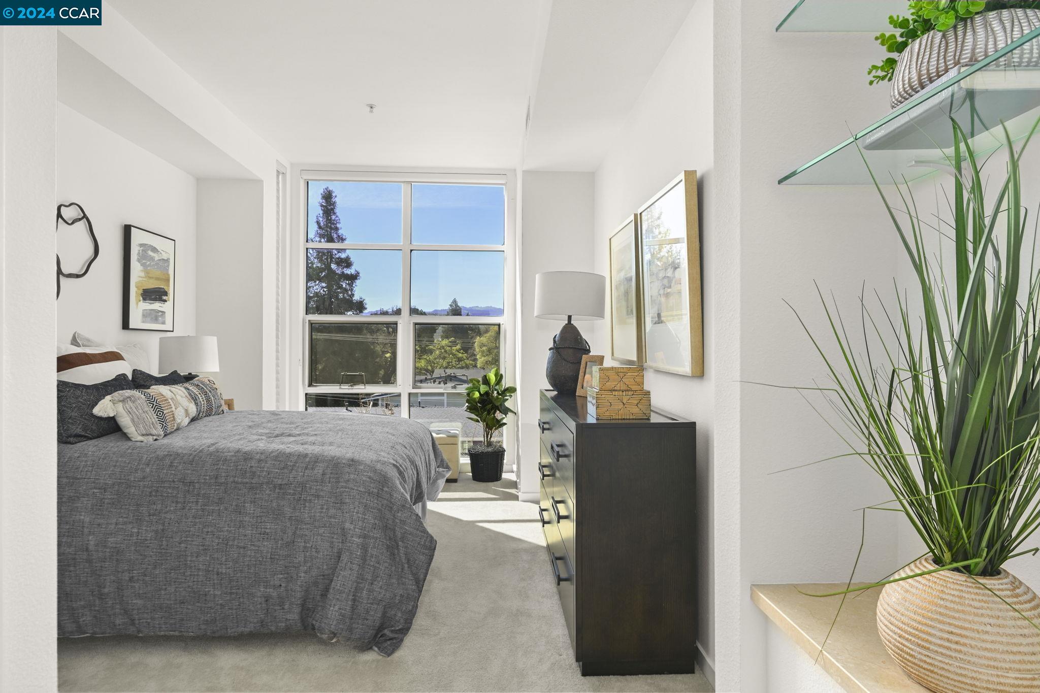 1655 N California Blvd # 428