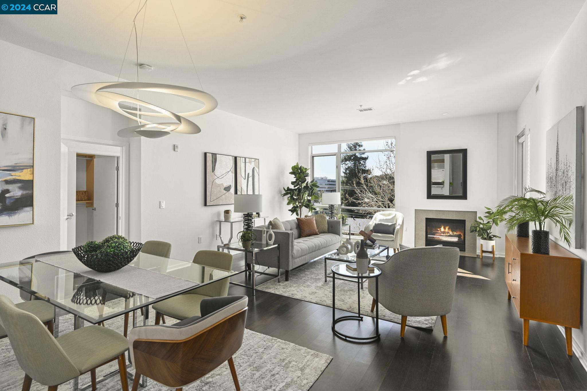 1655 N California Blvd # 428
