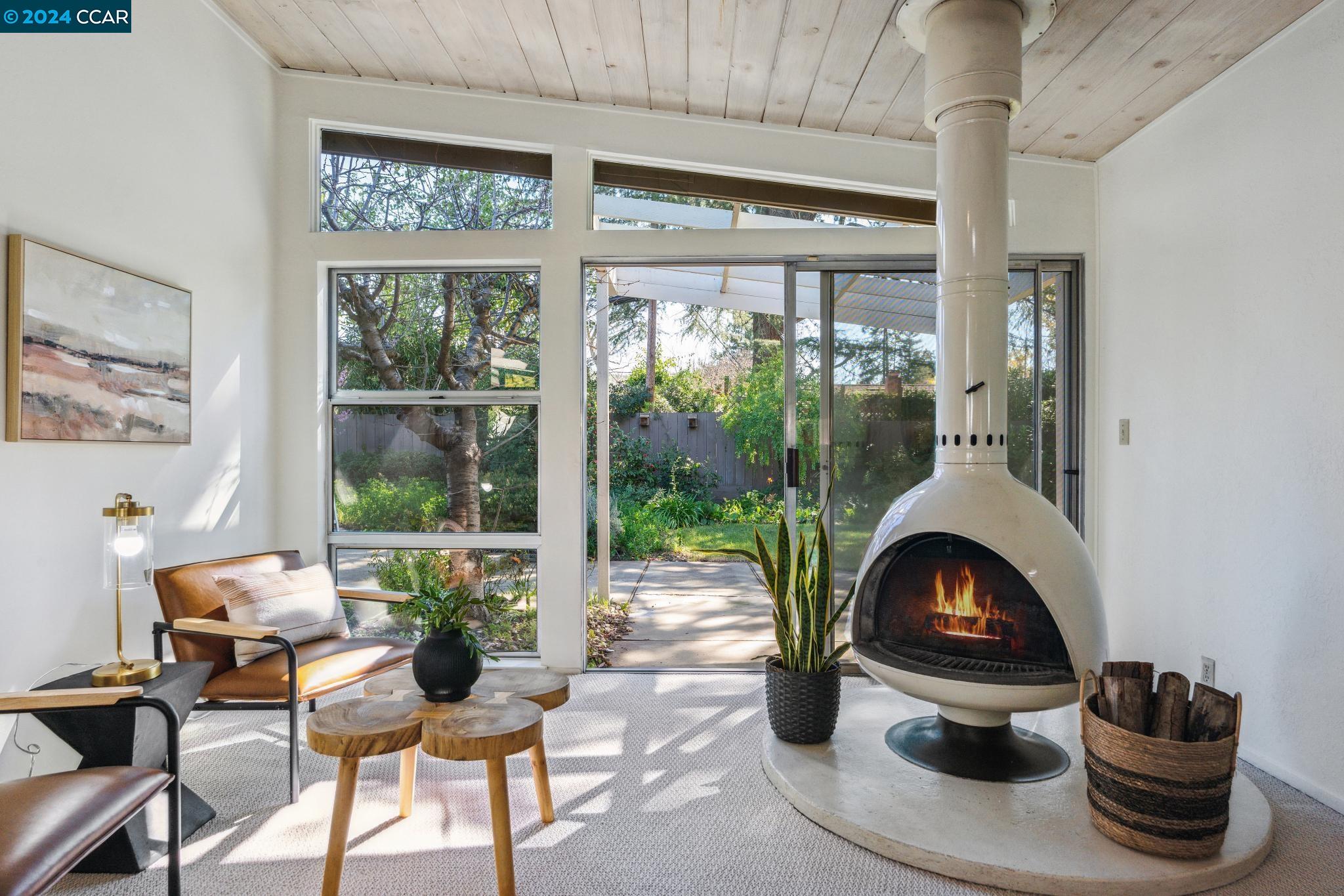 2505 Cascade Dr.