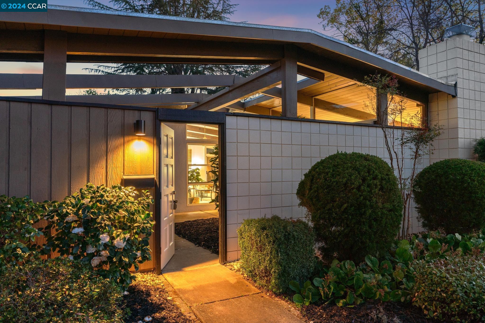 2505 Cascade Dr.