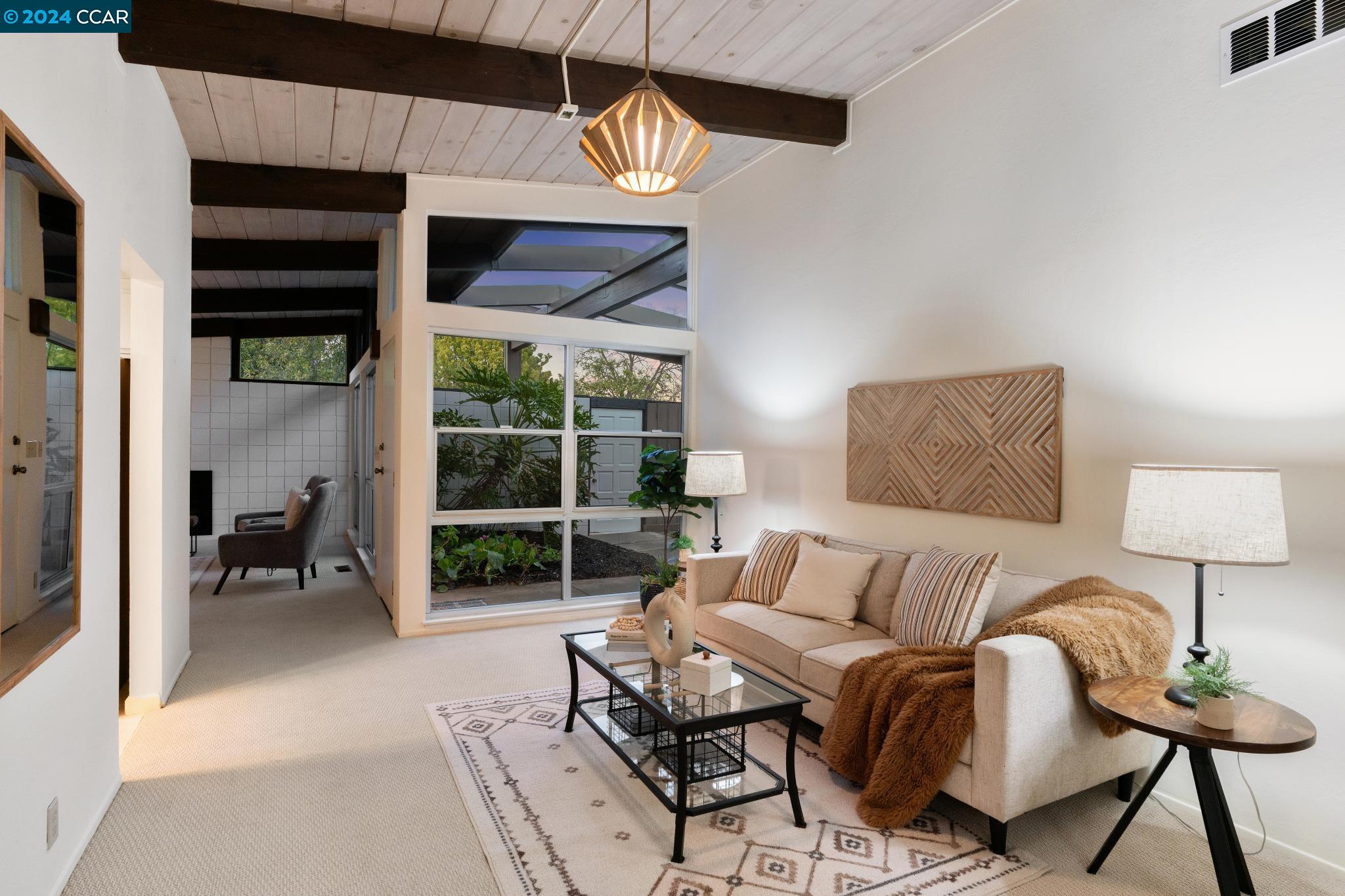 2505 Cascade Dr.
