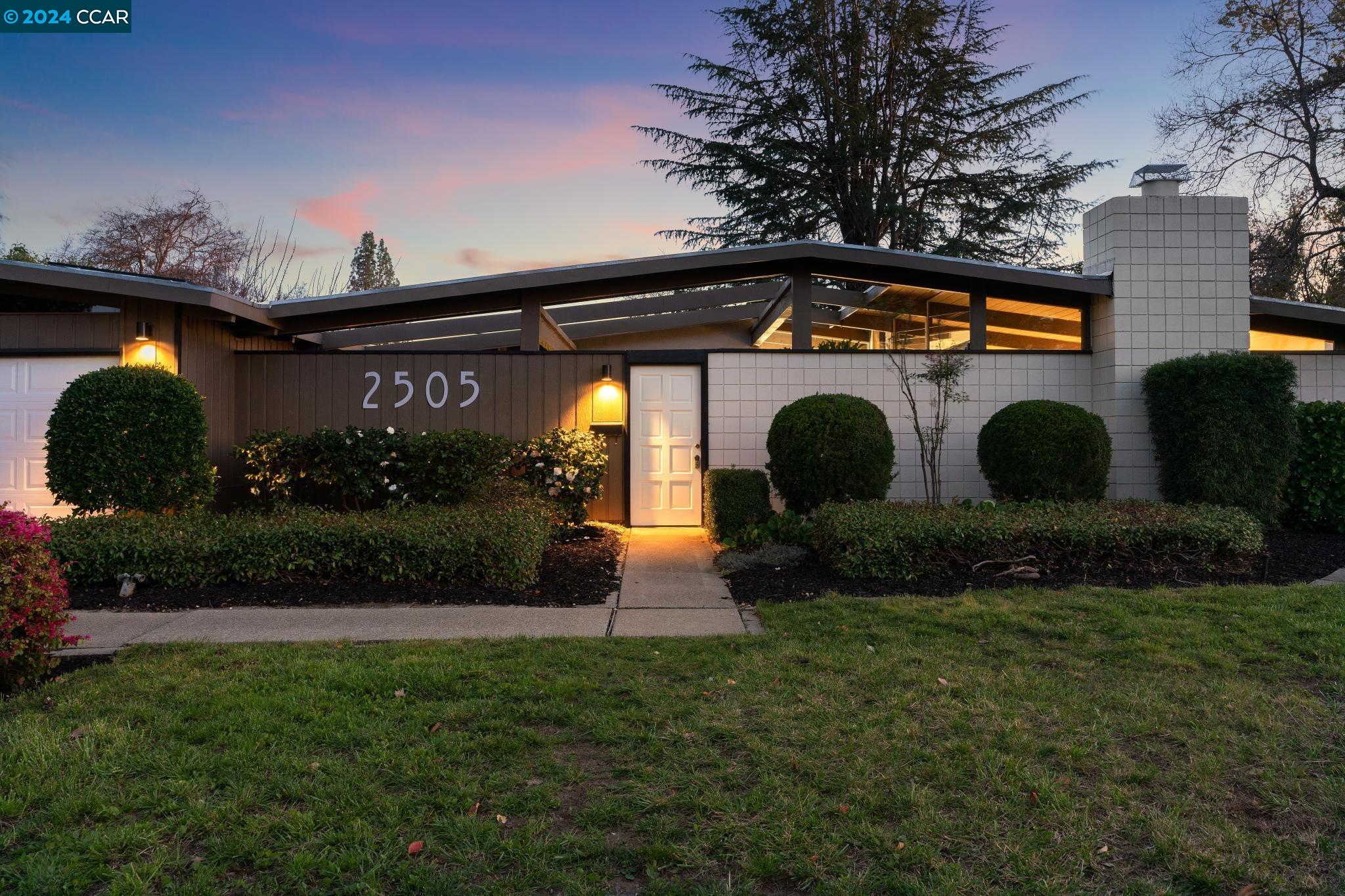 2505 Cascade Dr.
