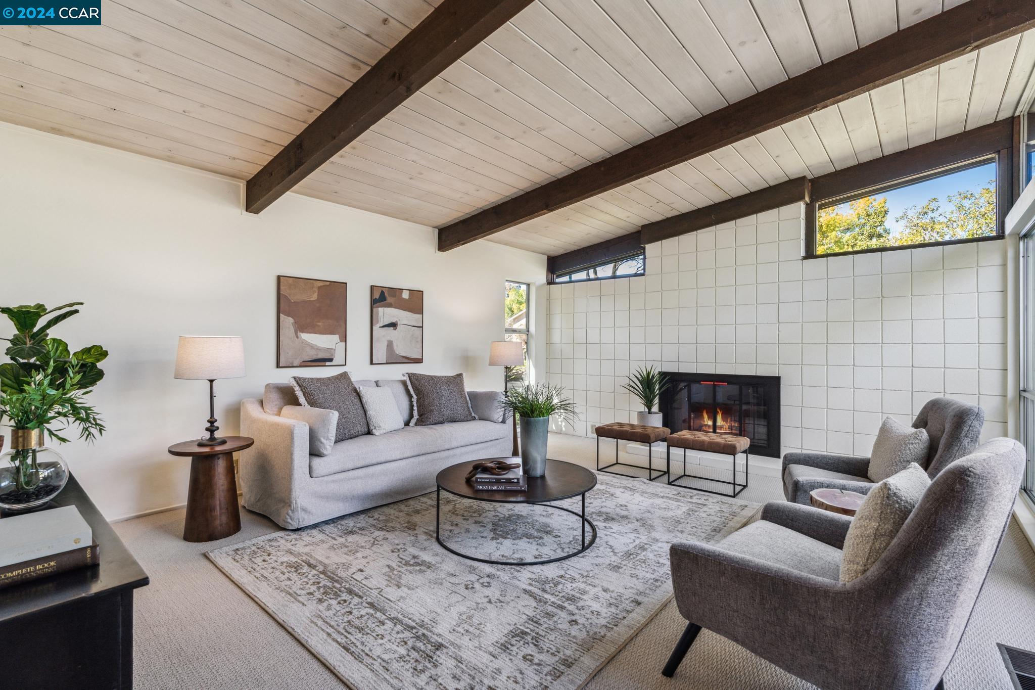 2505 Cascade Dr.