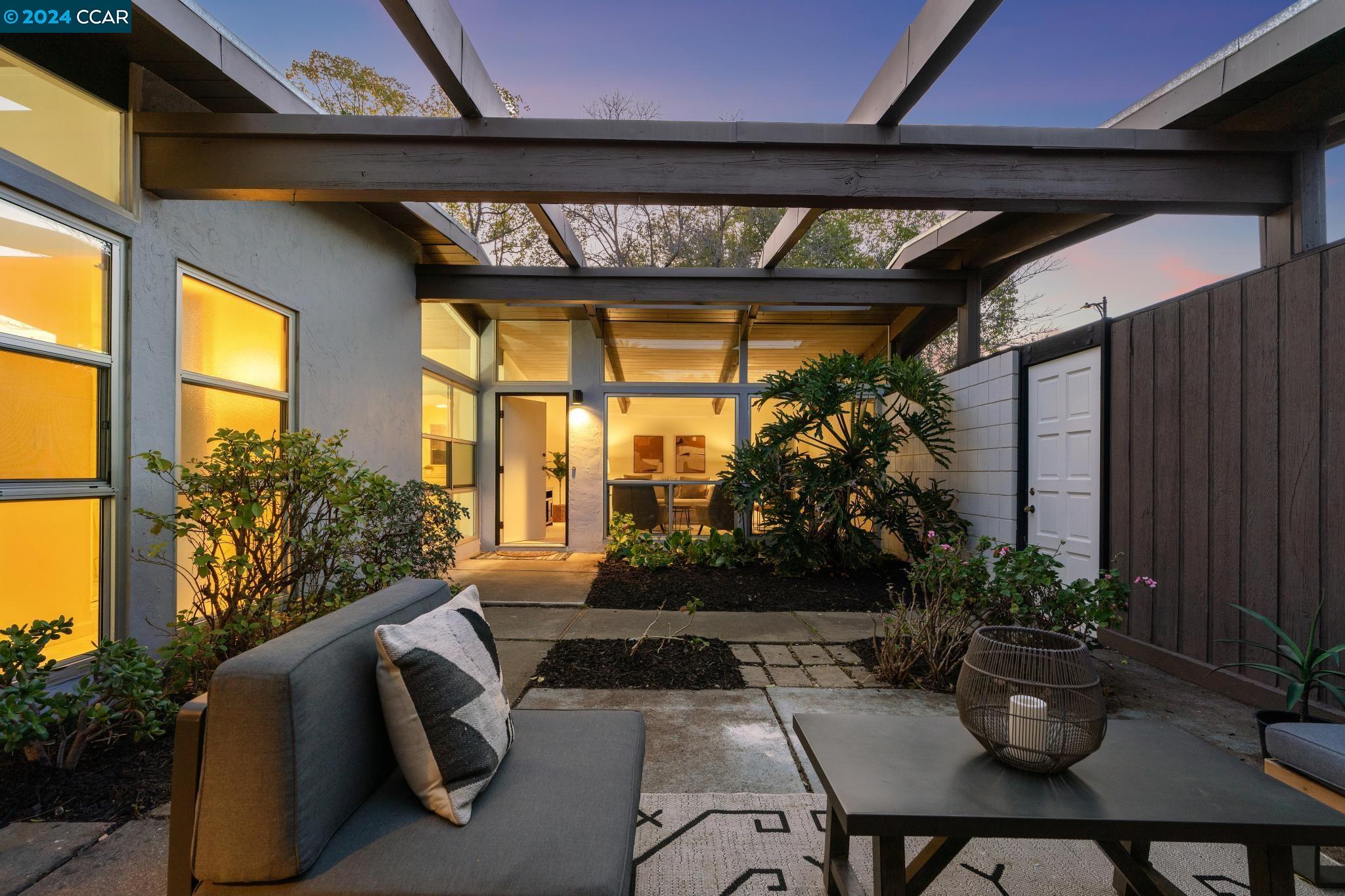 2505 Cascade Dr.