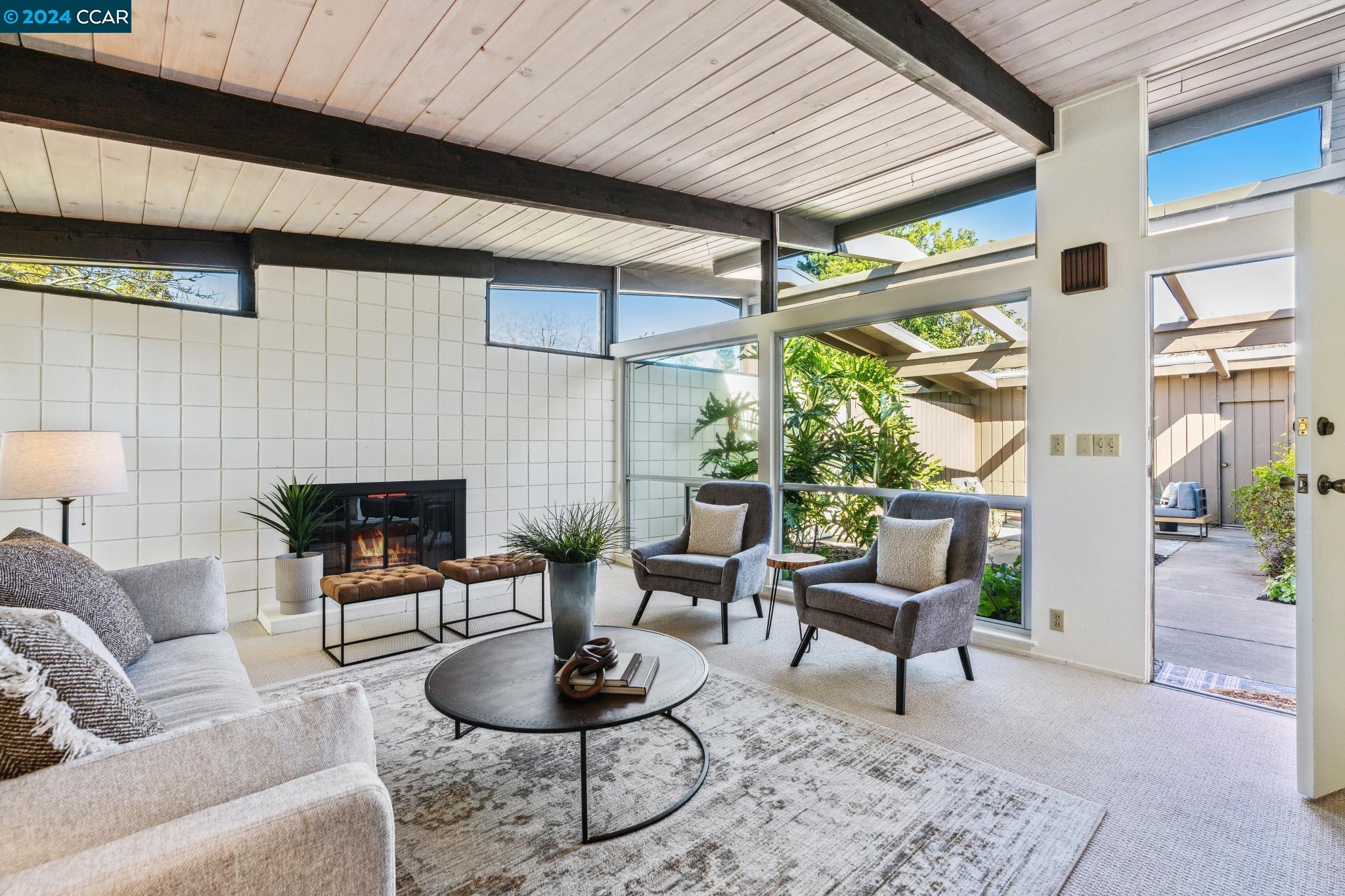 2505 Cascade Dr.