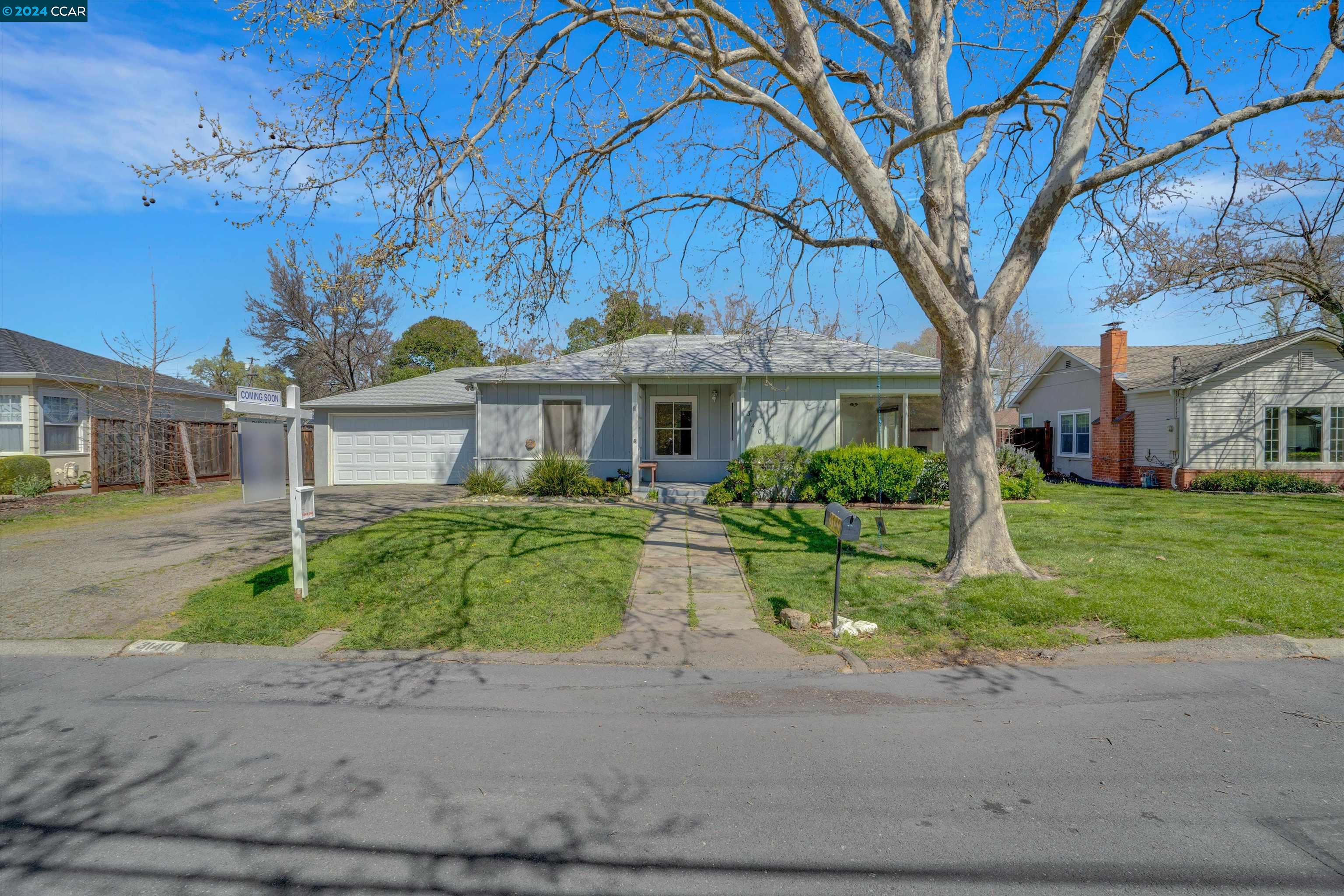 3140 Rogers Ave