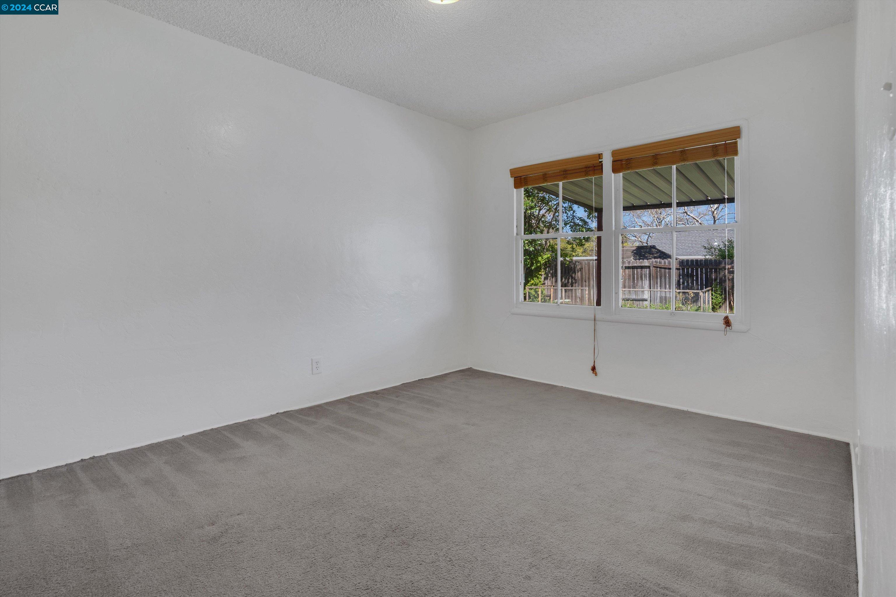 3140 Rogers Ave