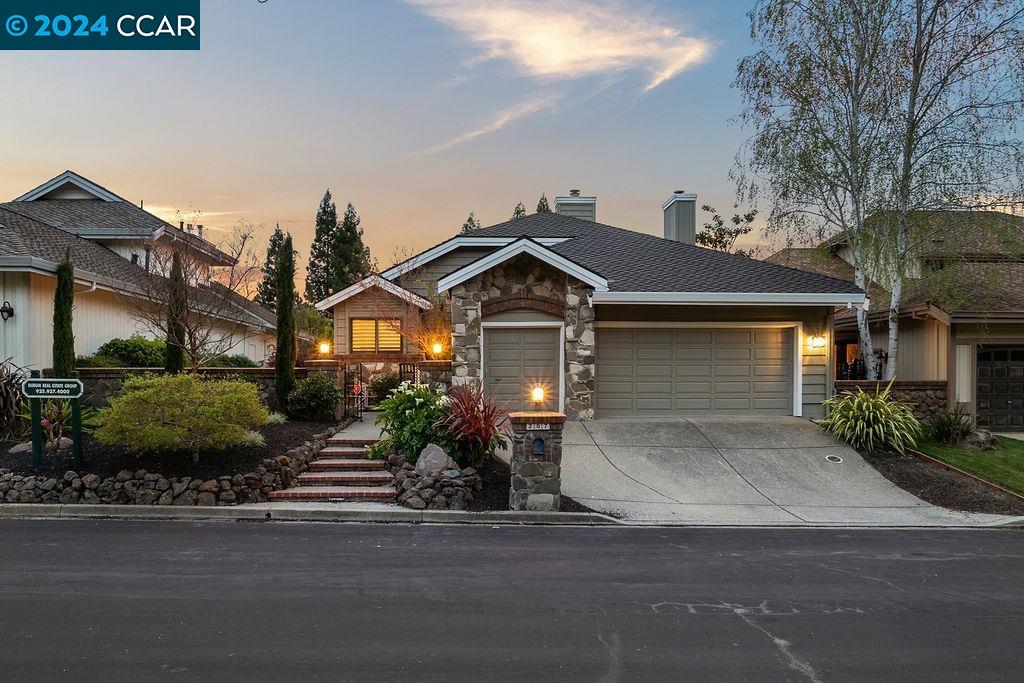 257 Conifer Ter