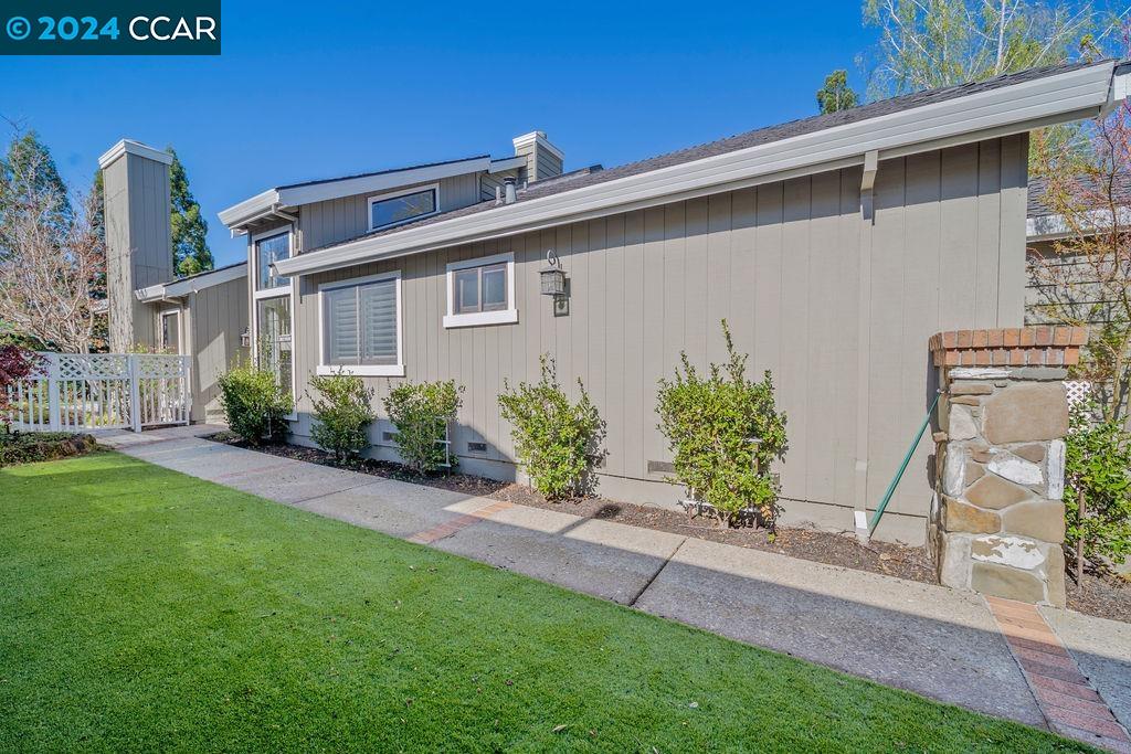 257 Conifer Ter