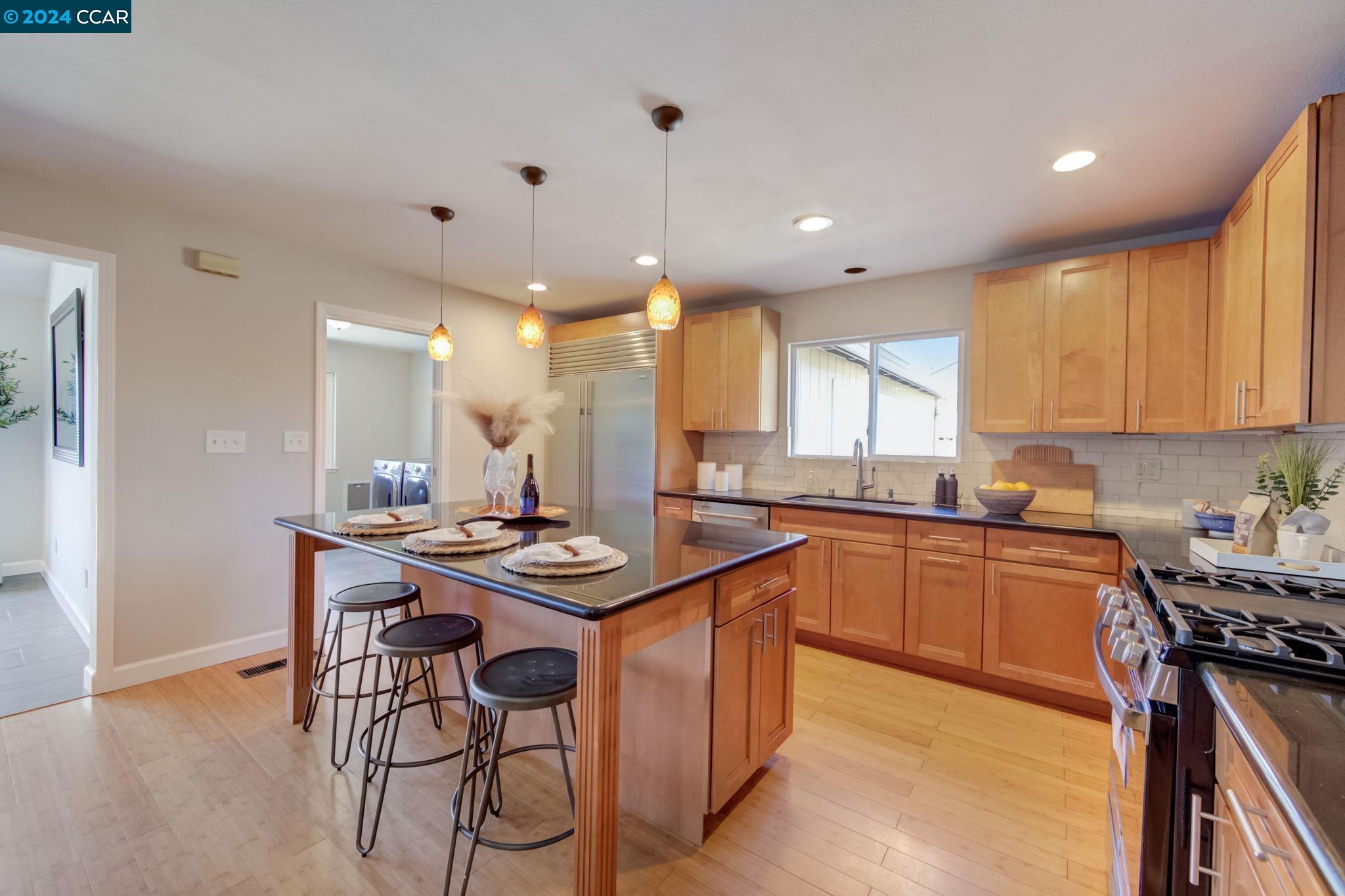 1779 Alray Dr