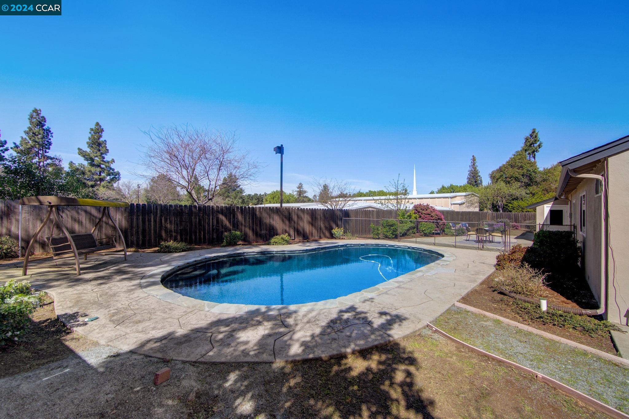1779 Alray Dr