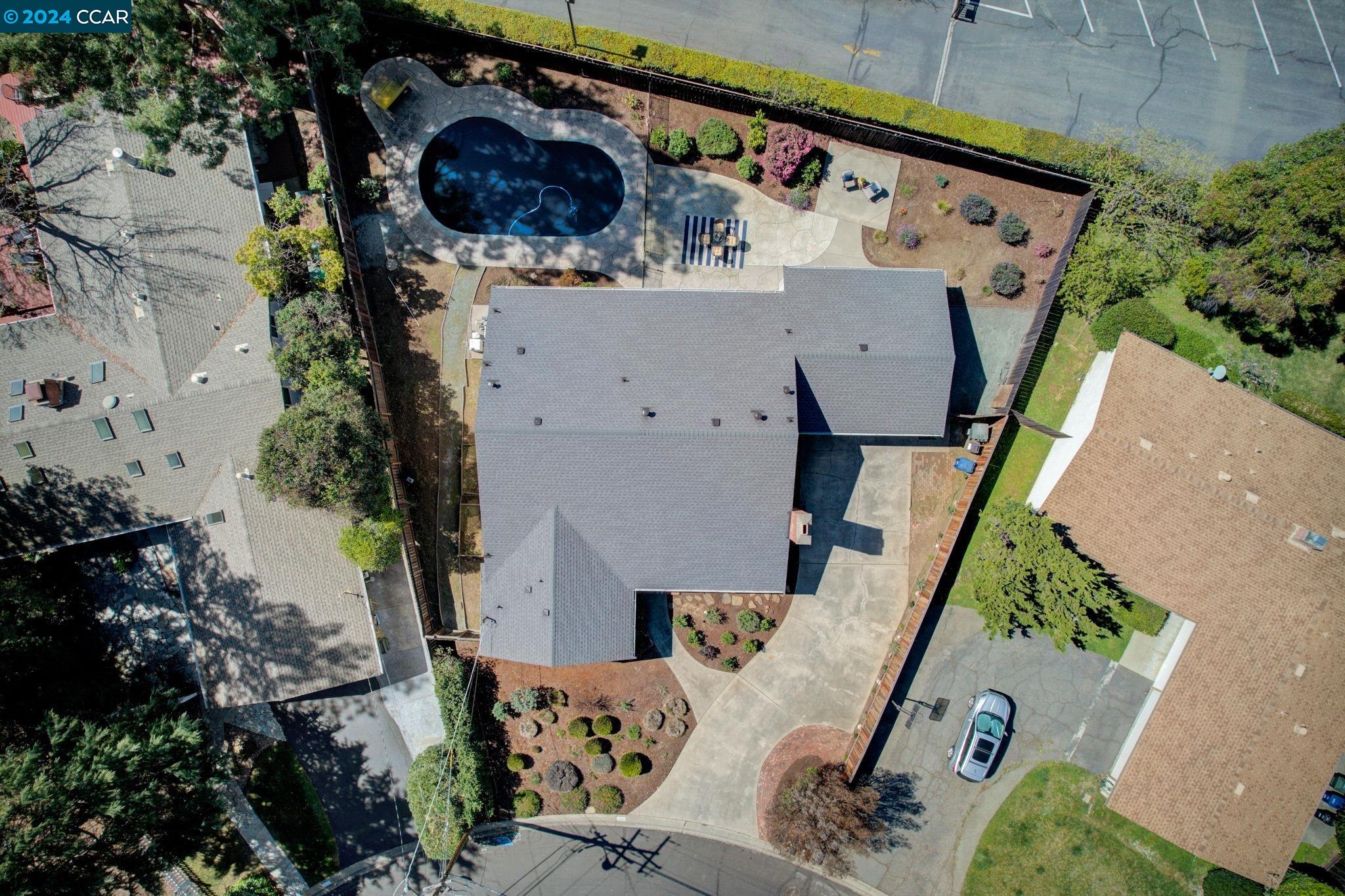 1779 Alray Dr