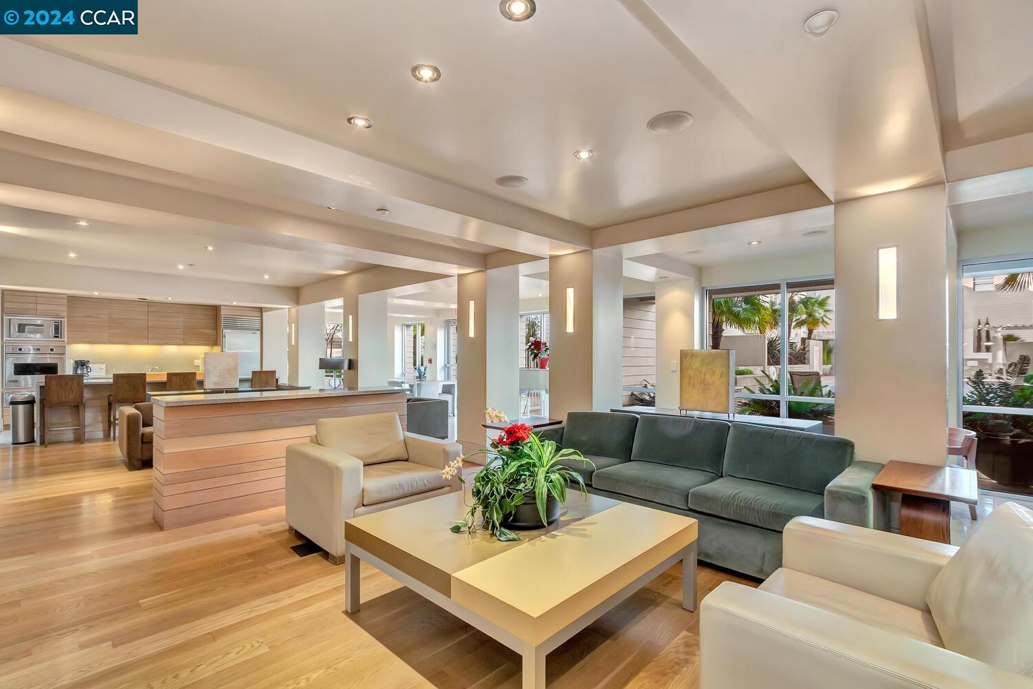 1655 N California Blvd. # 128