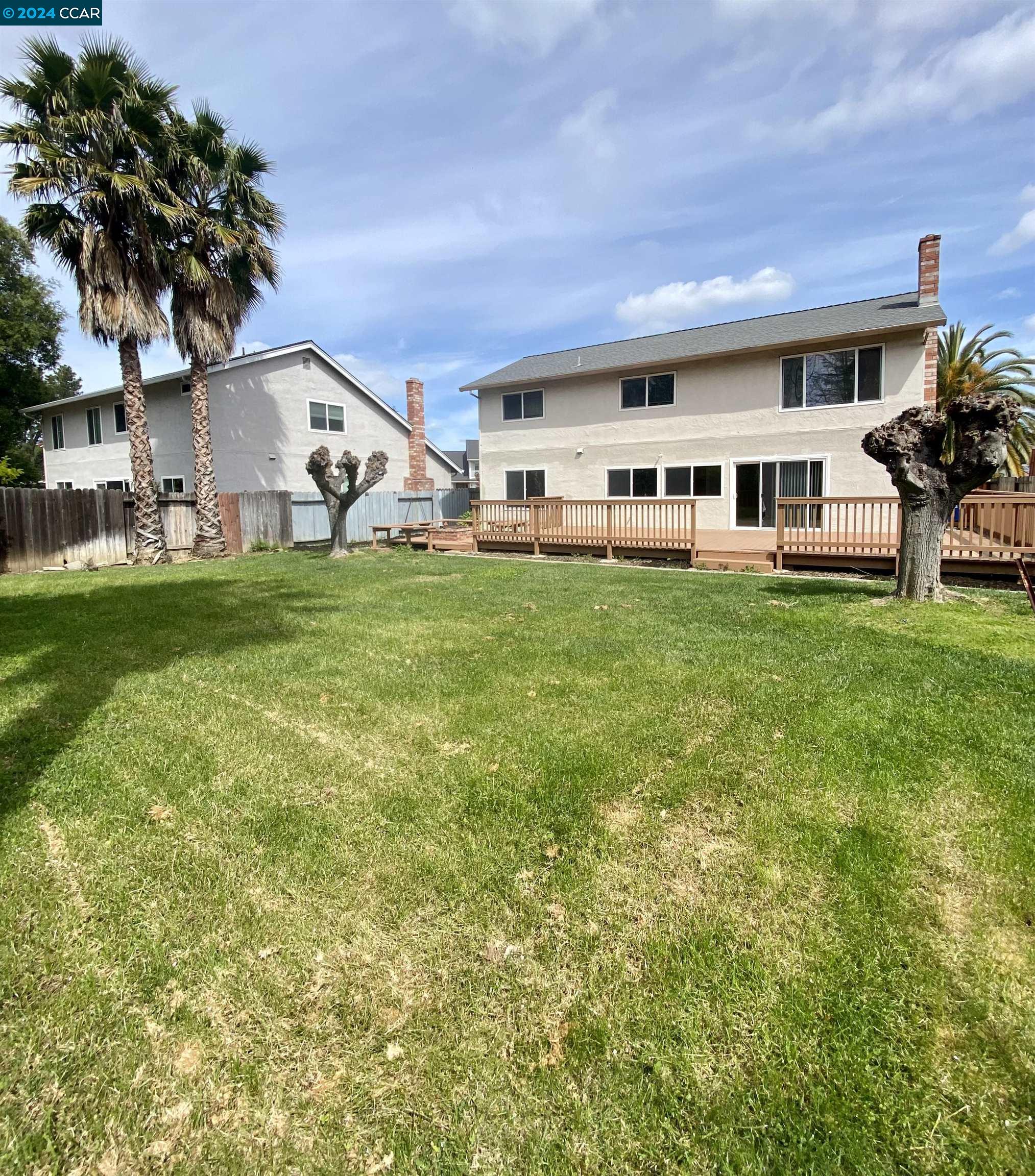1218 Summit View Dr