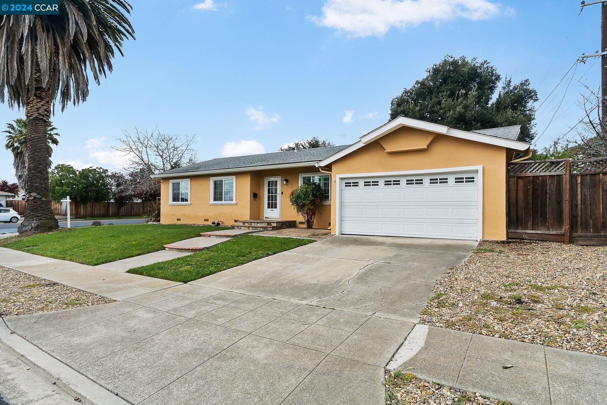 8372 Deervale Rd