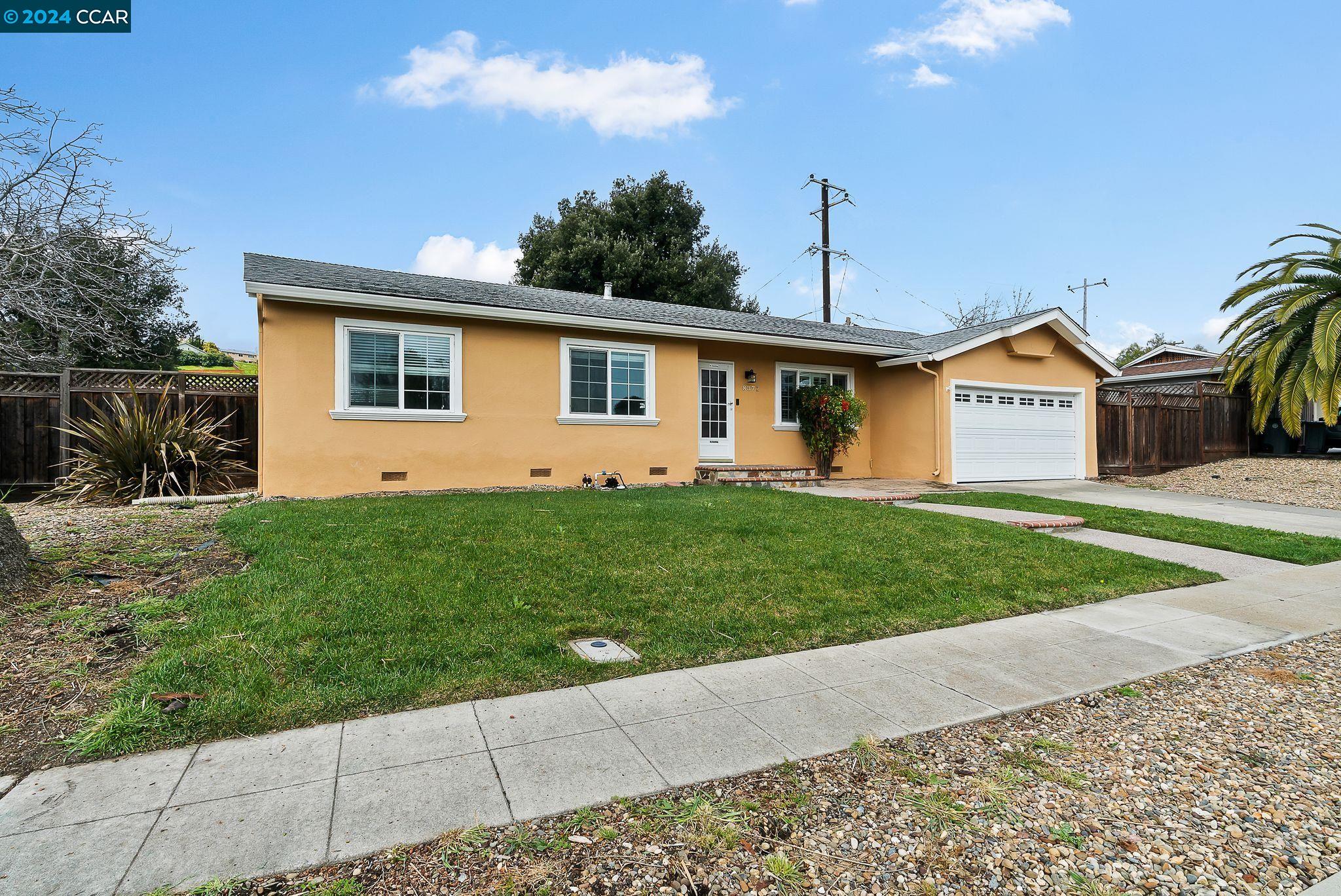 8372 Deervale Rd