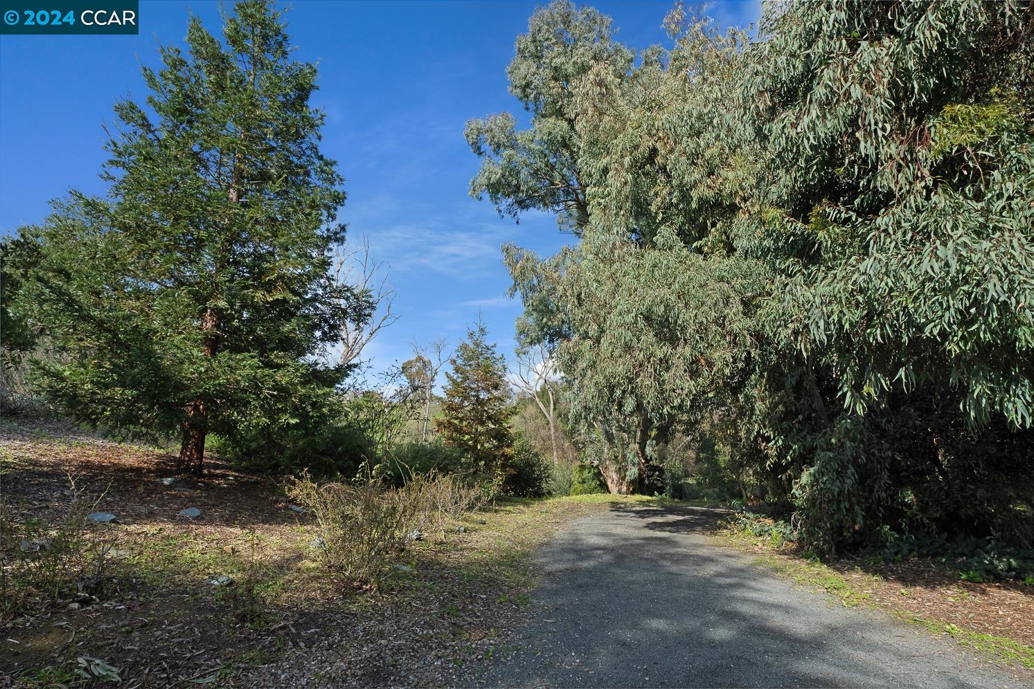 116 Farm Ln