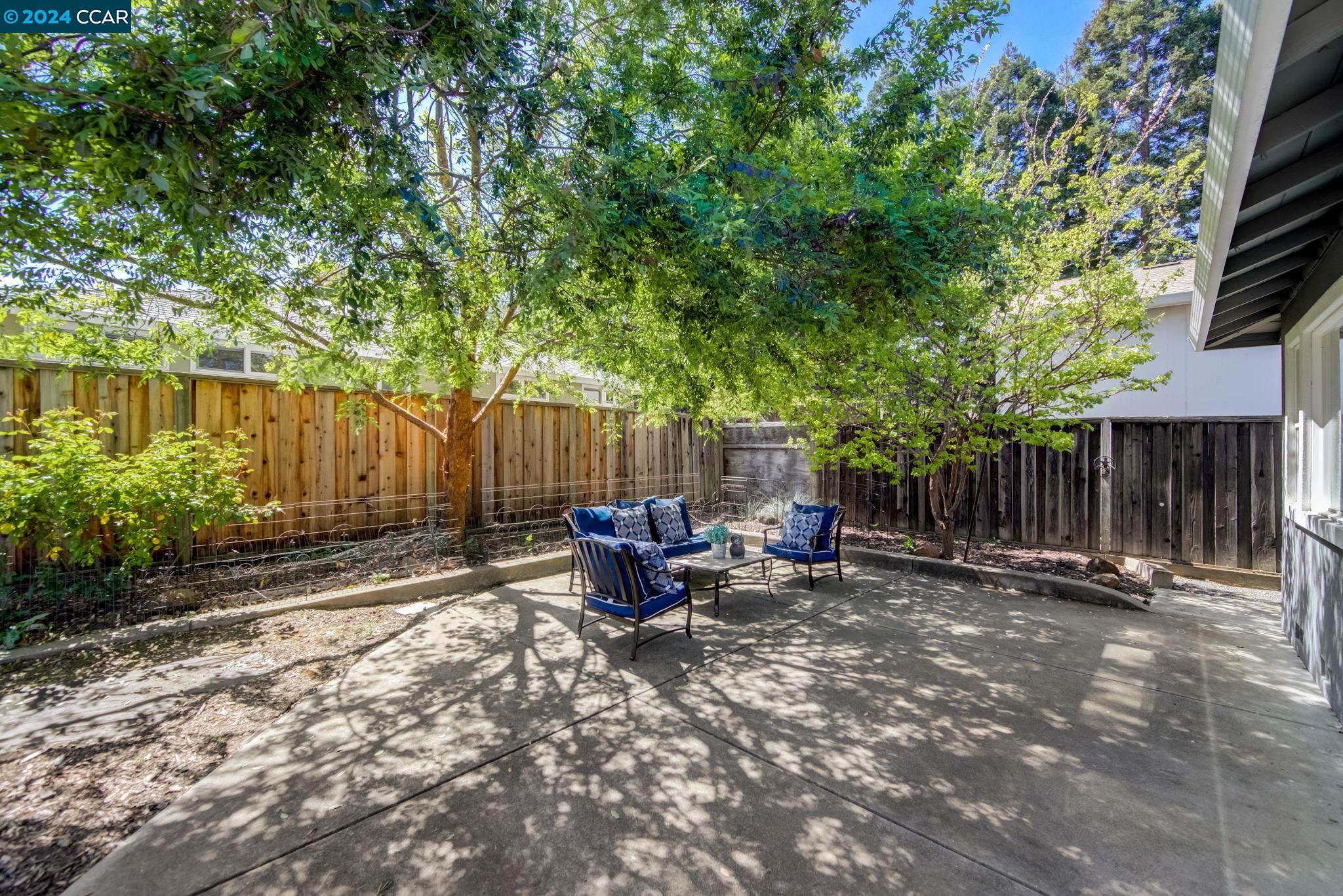 530 Walnut Ave