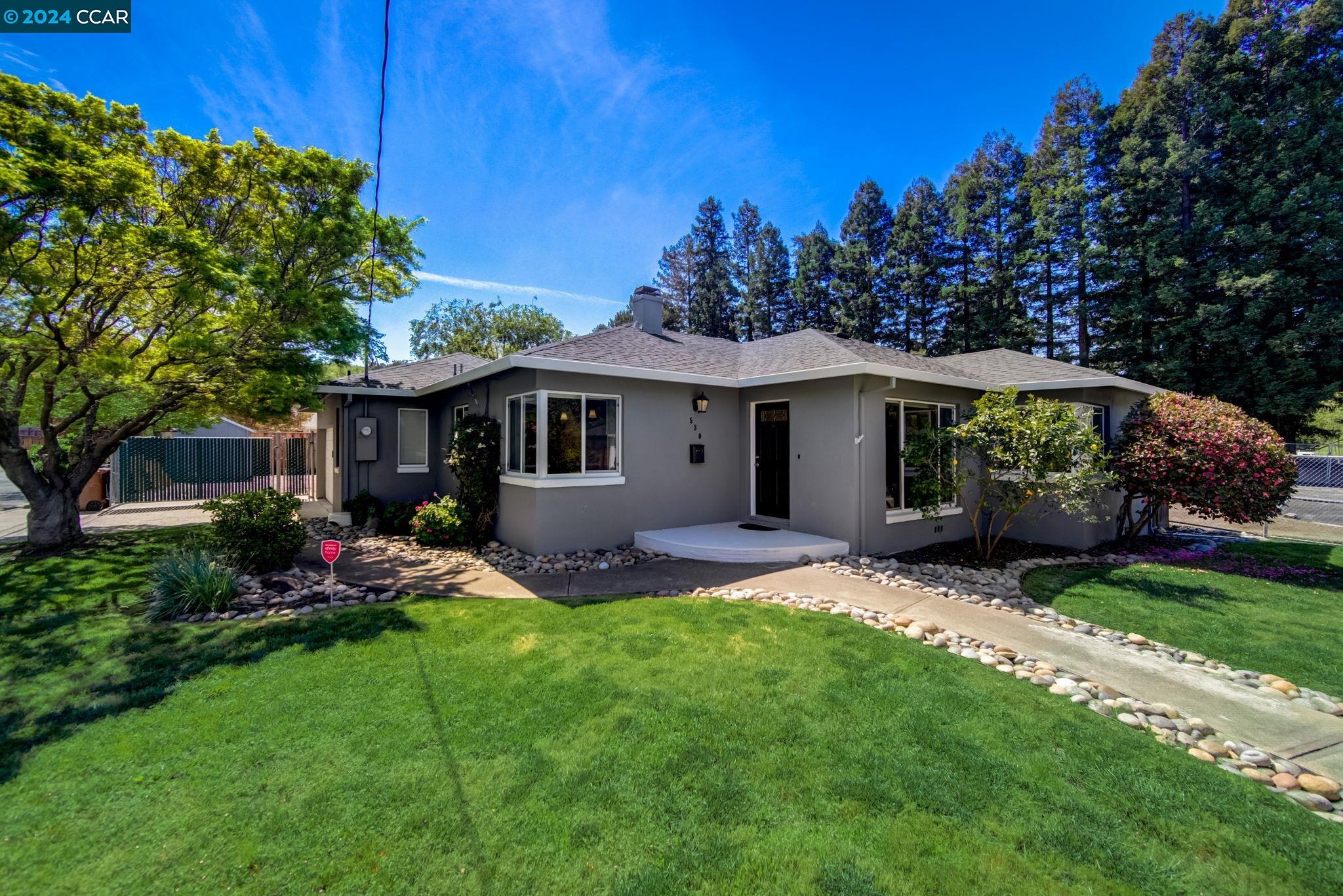 530 Walnut Ave