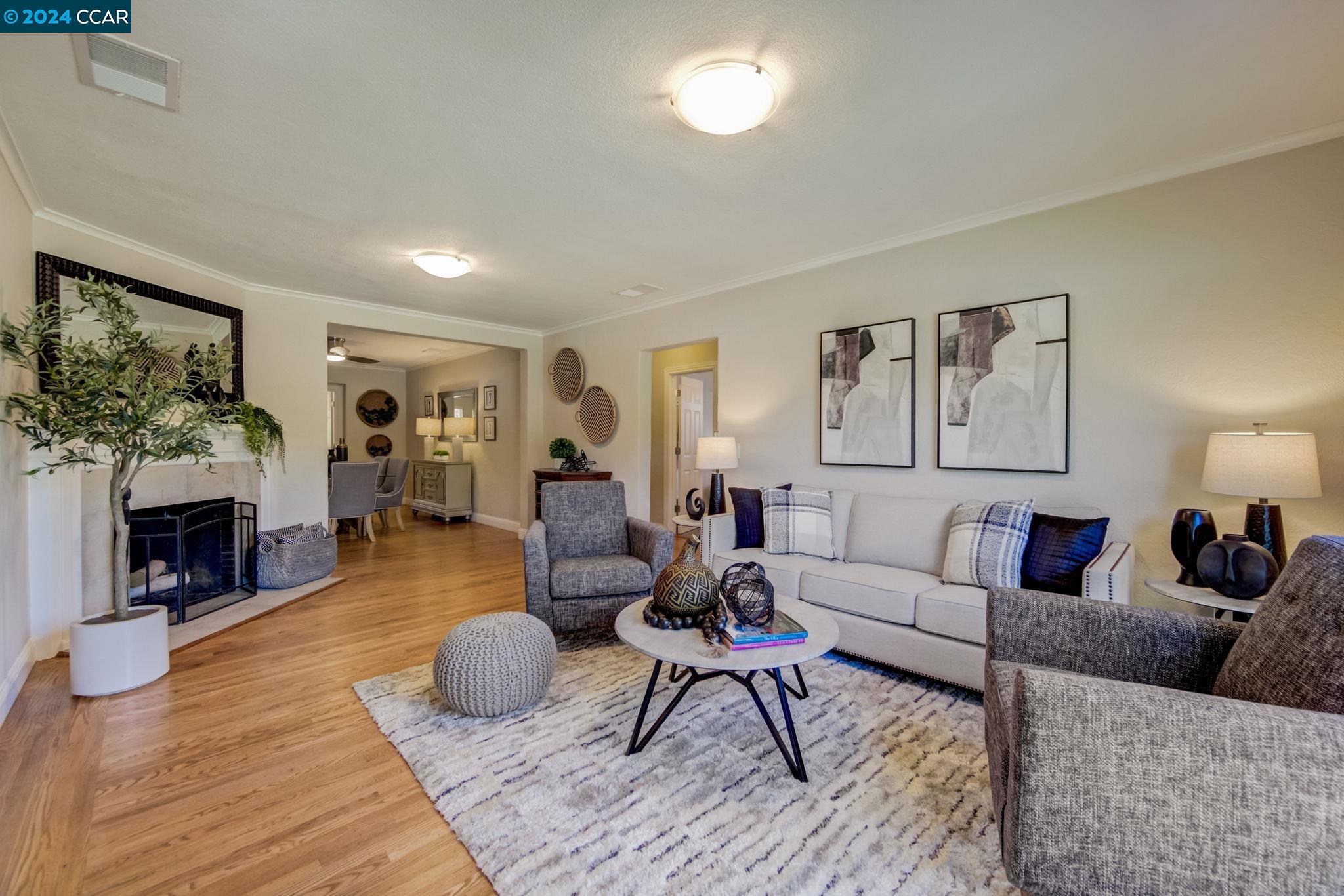 530 Walnut Ave