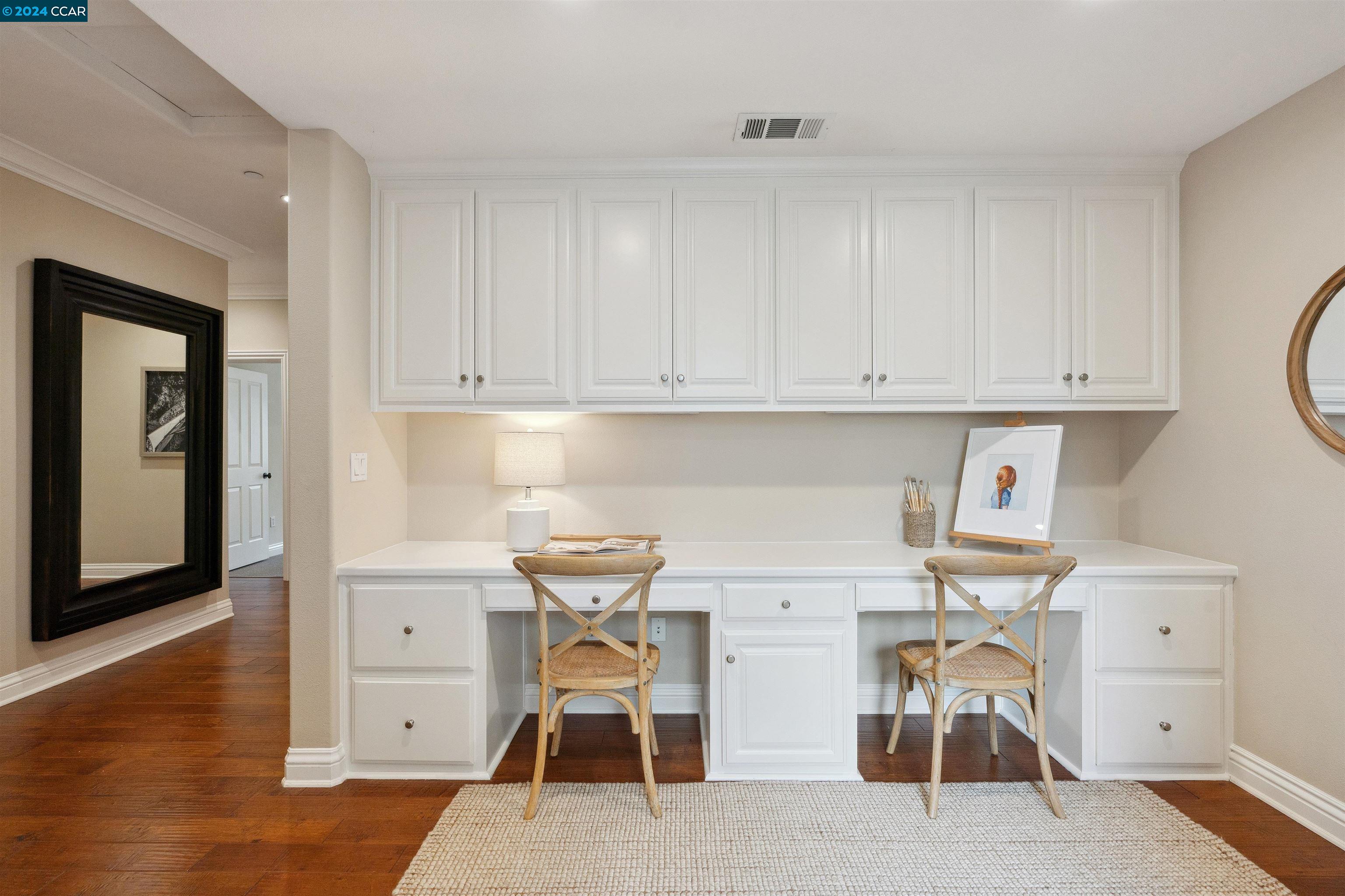 56 Hidden Oaks Dr