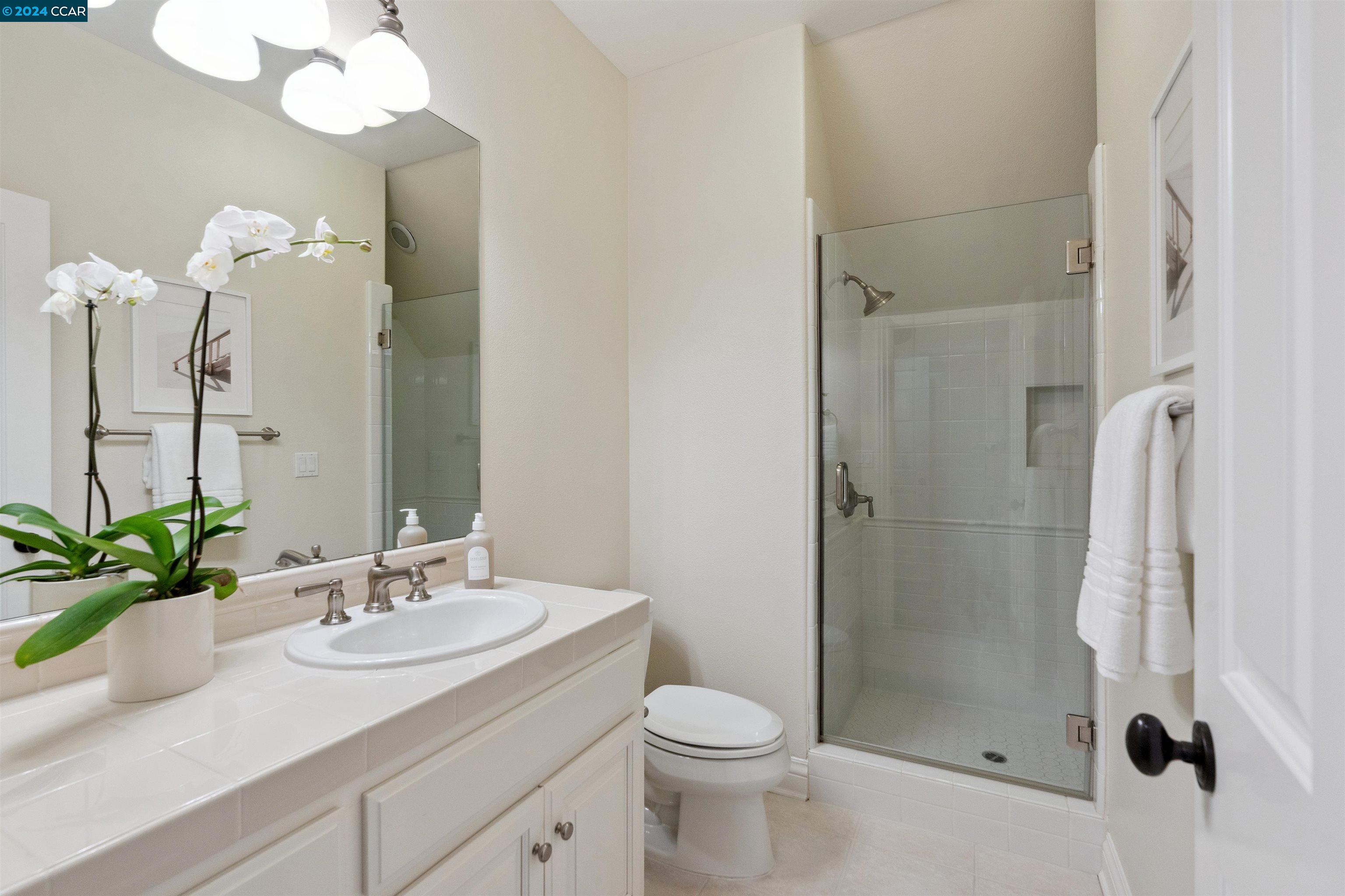 56 Hidden Oaks Dr