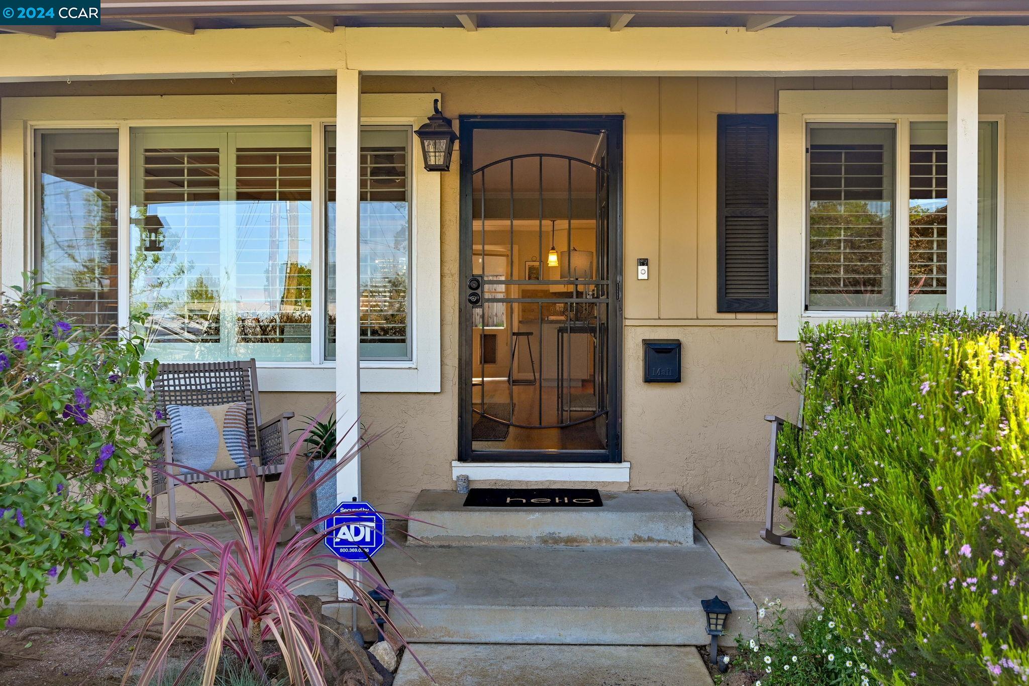 5557 Indiana Dr