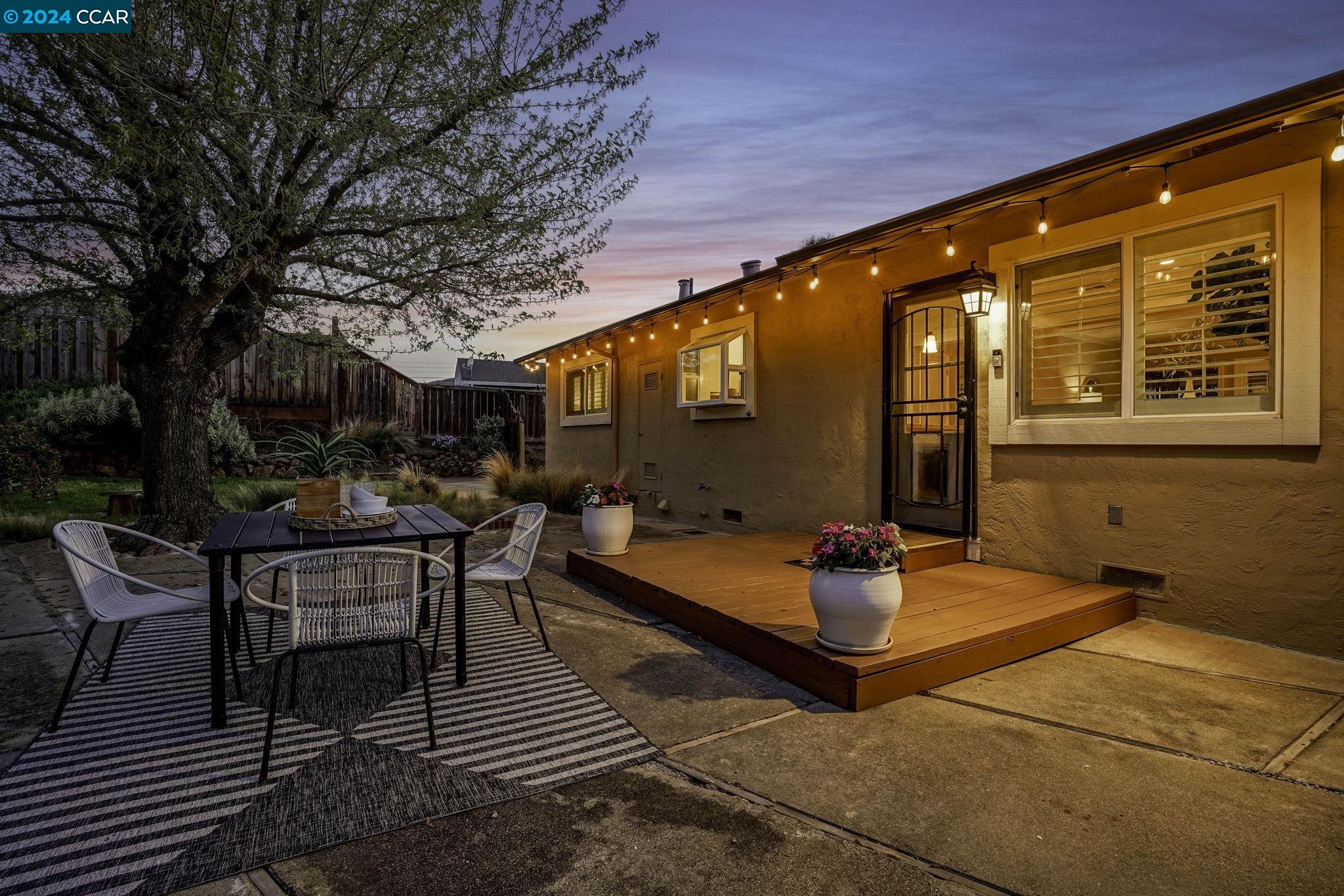 5557 Indiana Dr