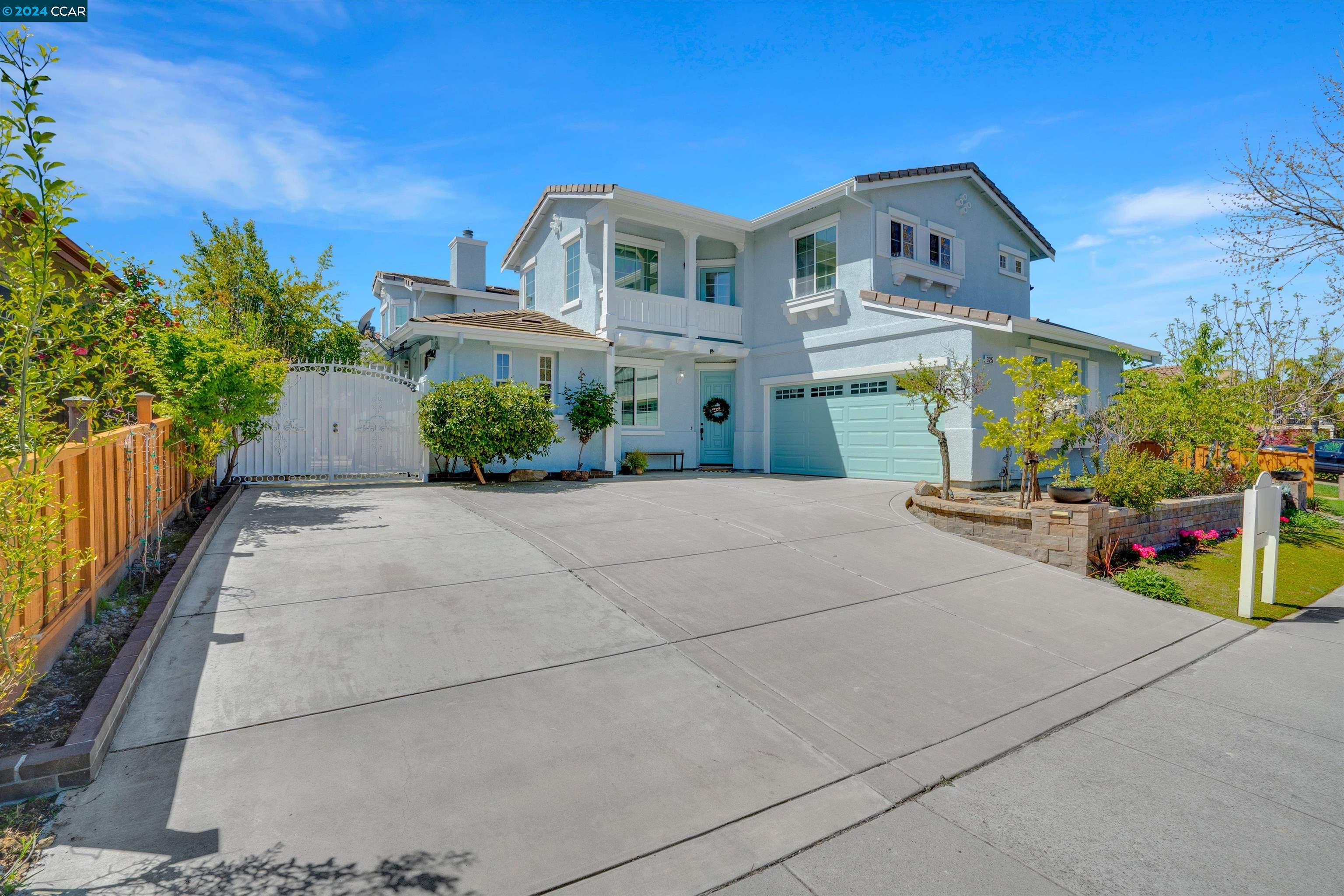 325 Foothill Dr