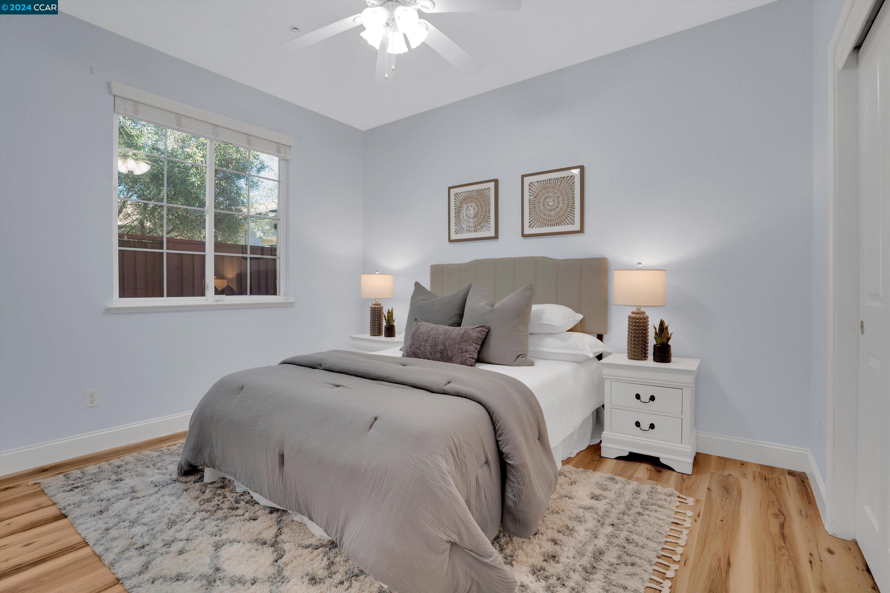 325 Foothill Dr
