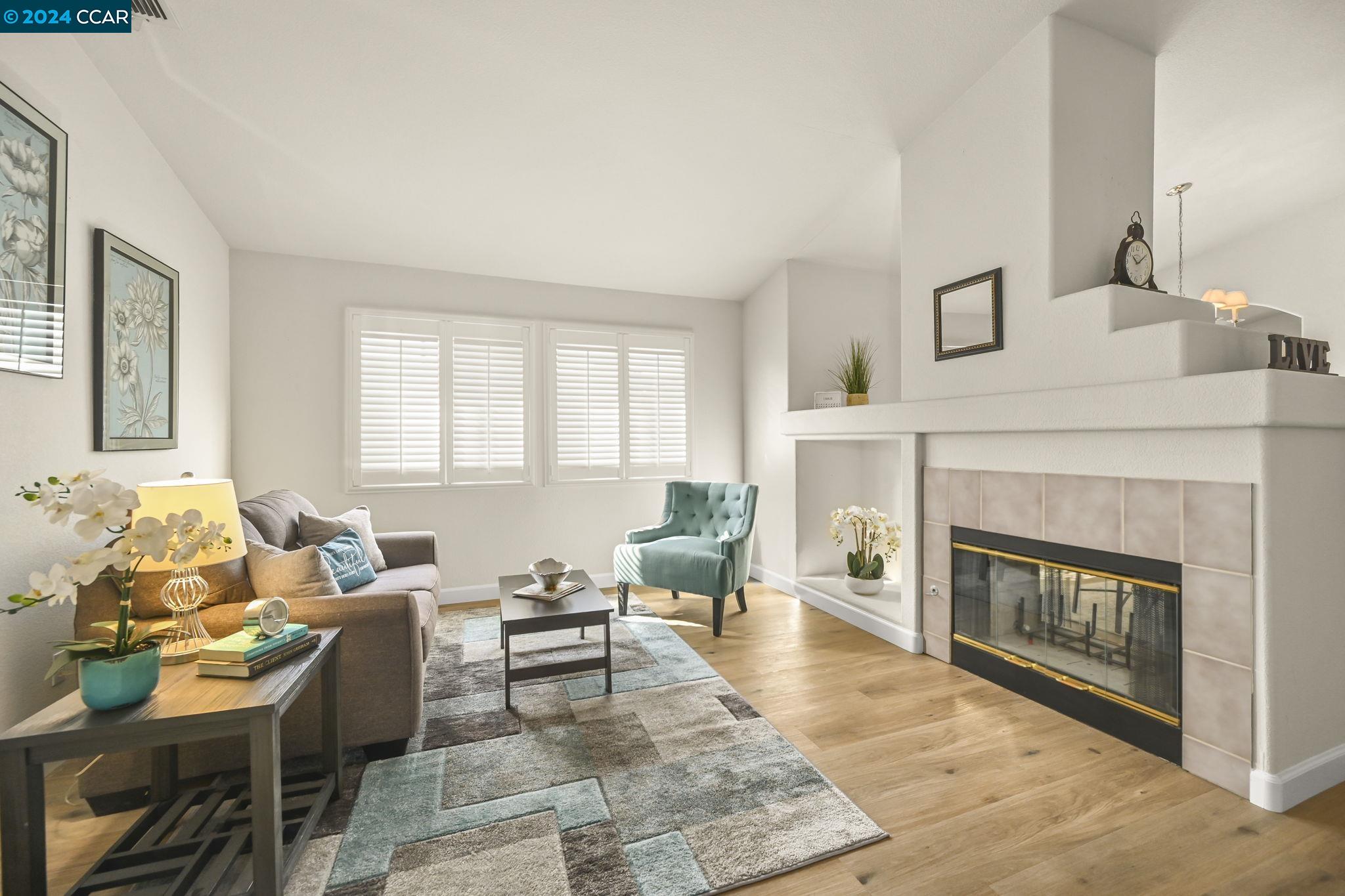 373 Bartlett Lane