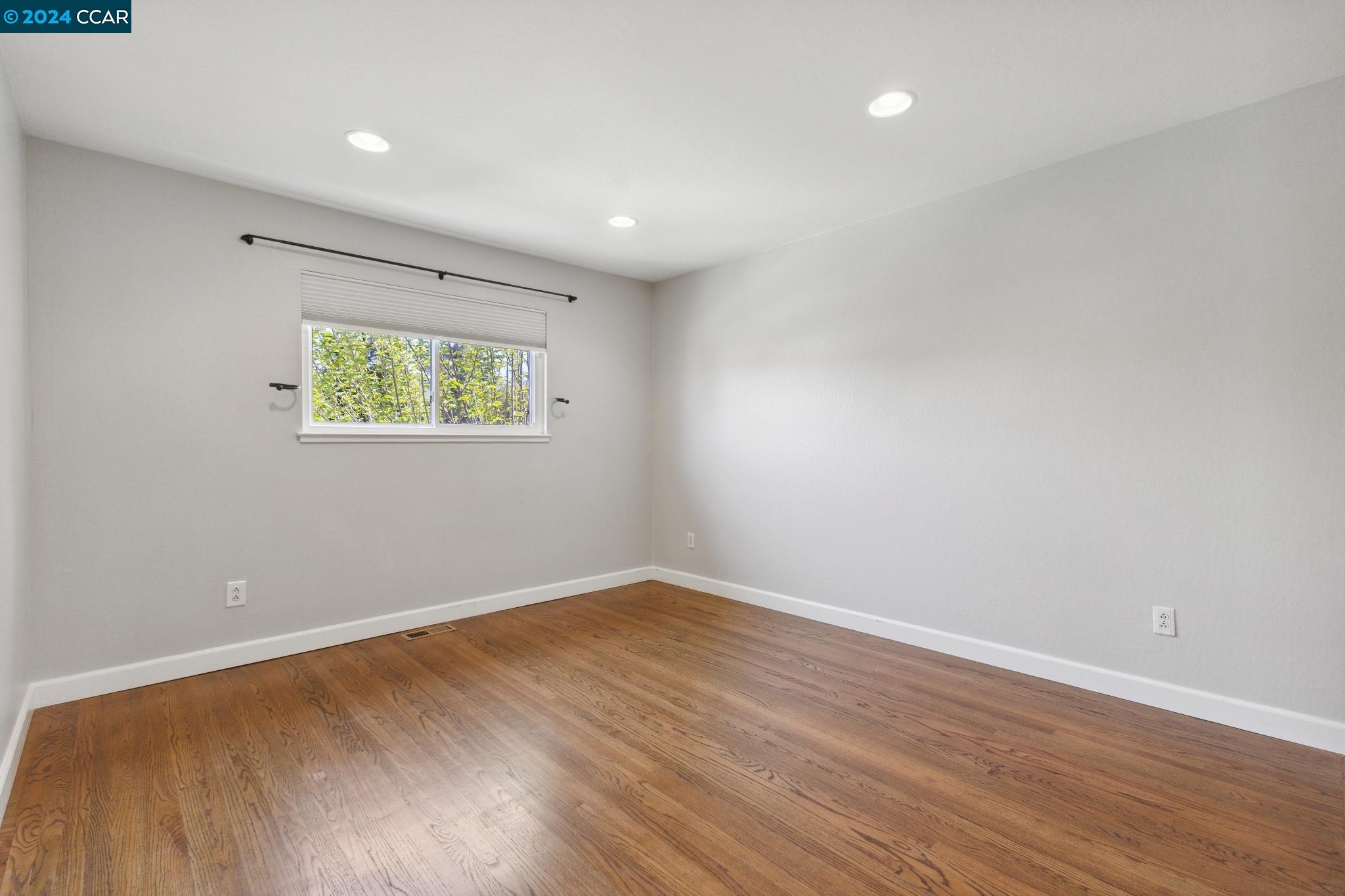 729 San Bruno Ct