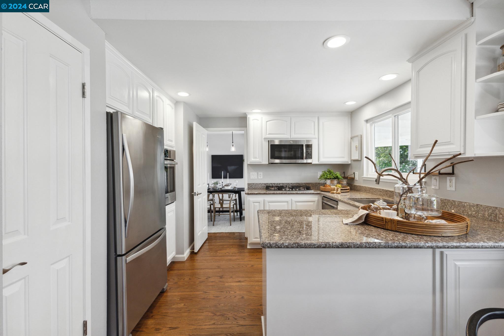 729 San Bruno Ct