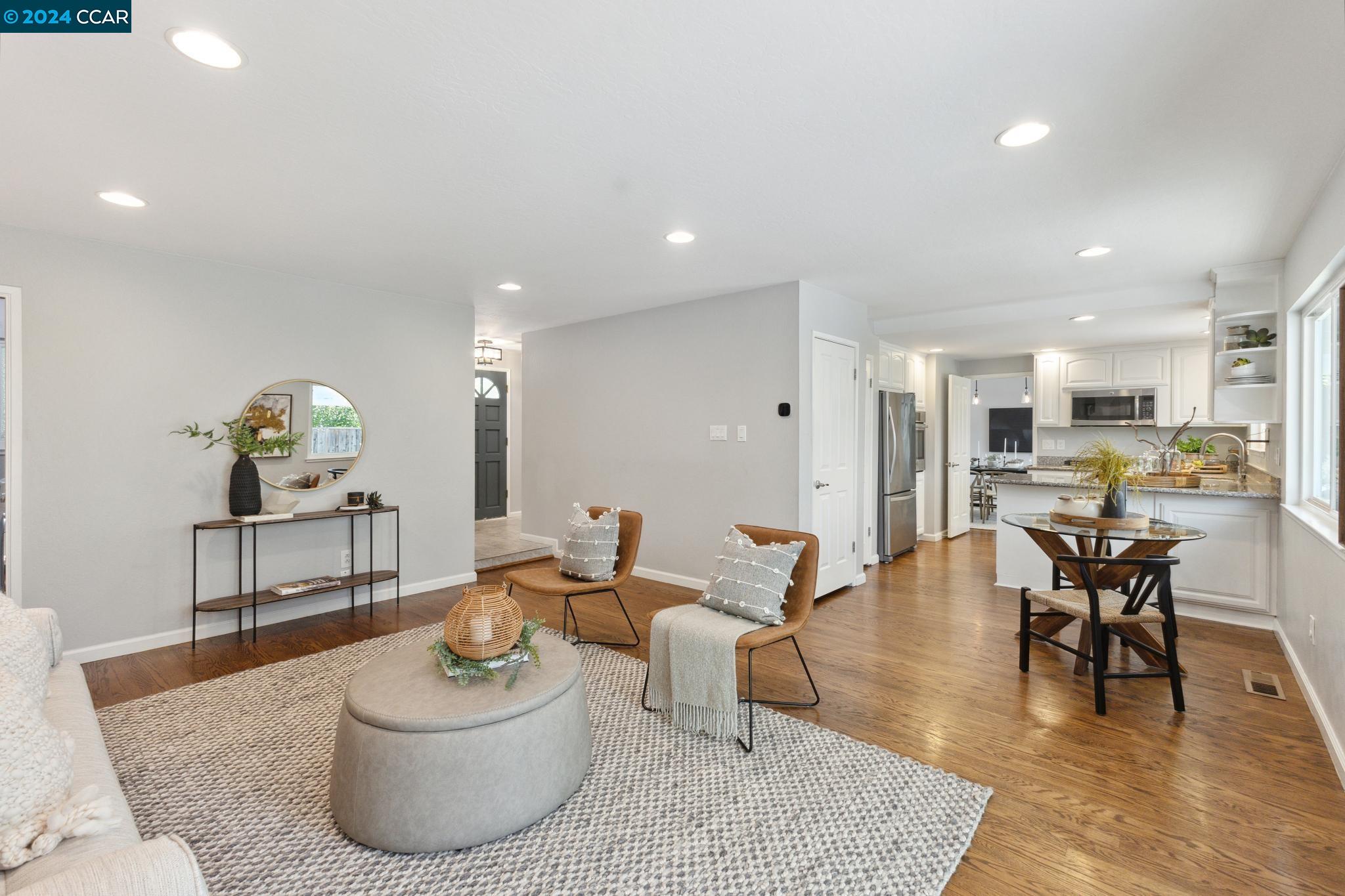 729 San Bruno Ct