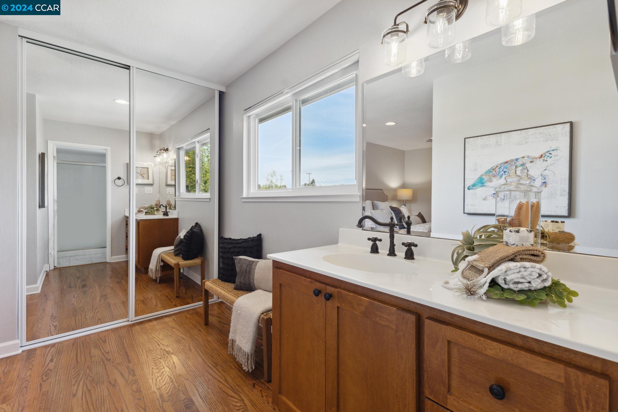 729 San Bruno Ct