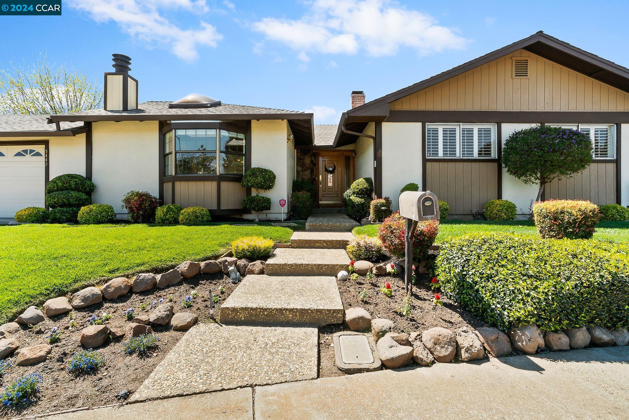 5442 Anselmo Ct