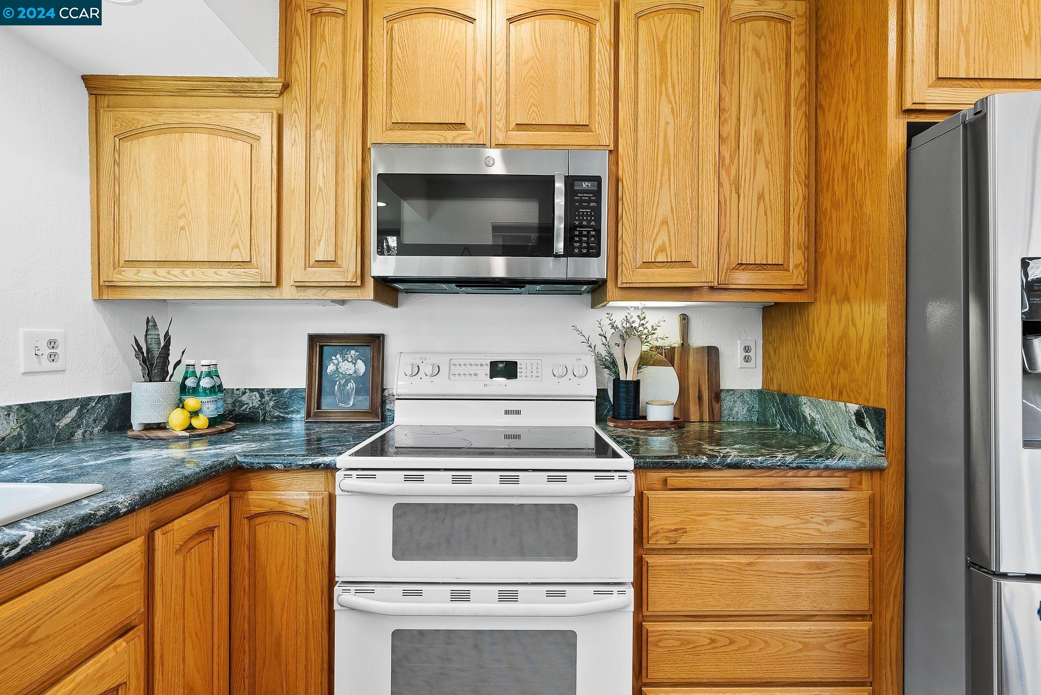 5442 Anselmo Ct