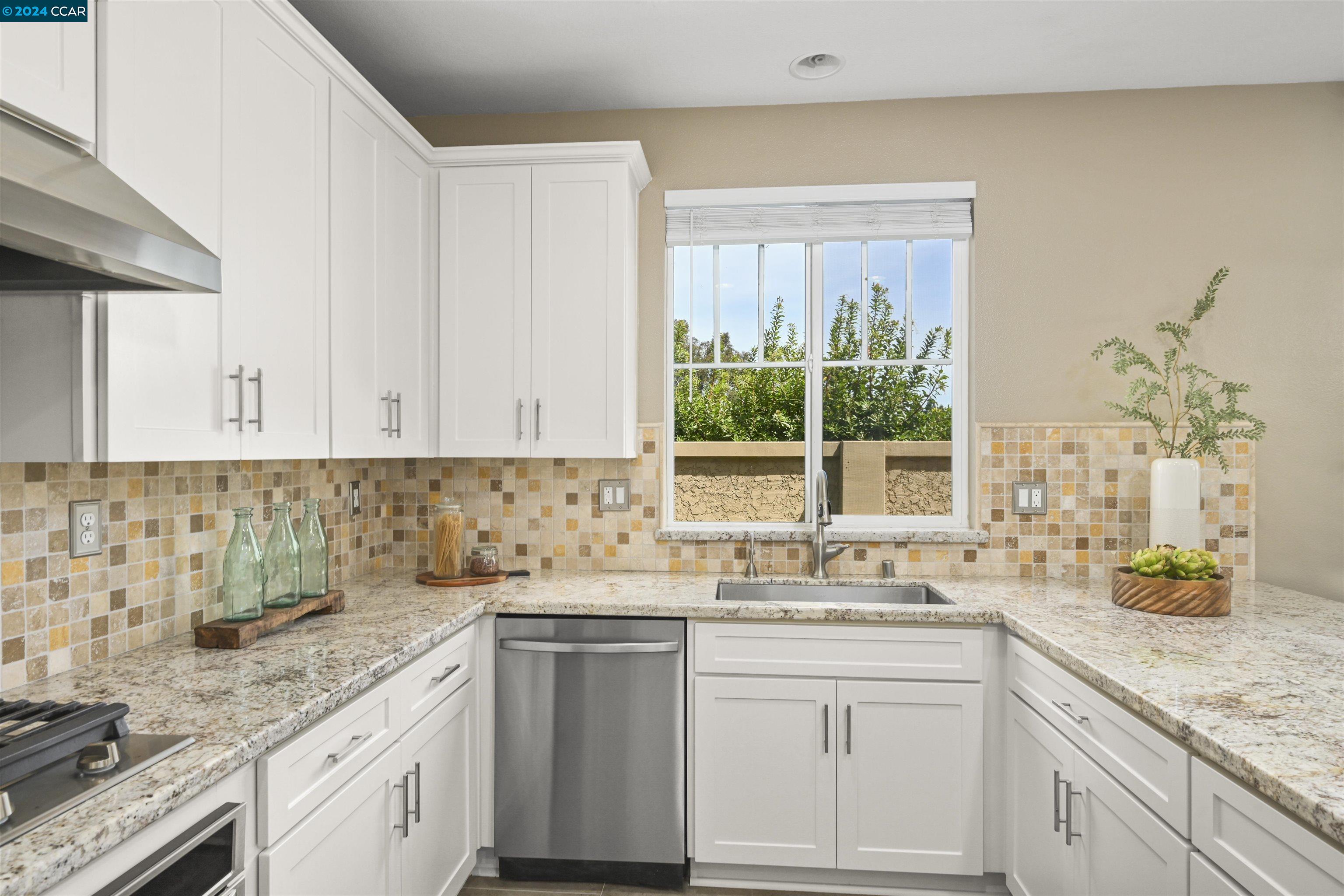 186 Elworthy Ranch Dr