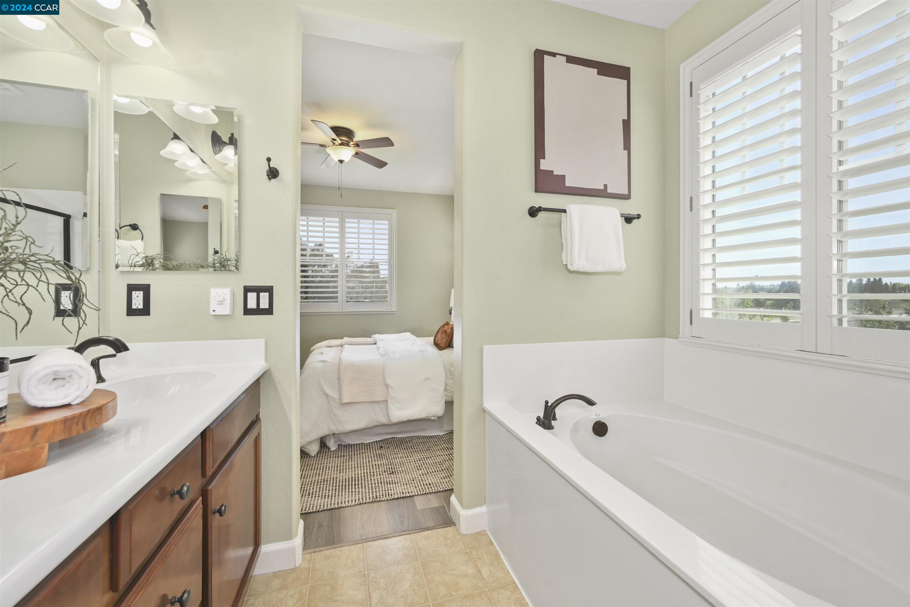 186 Elworthy Ranch Dr
