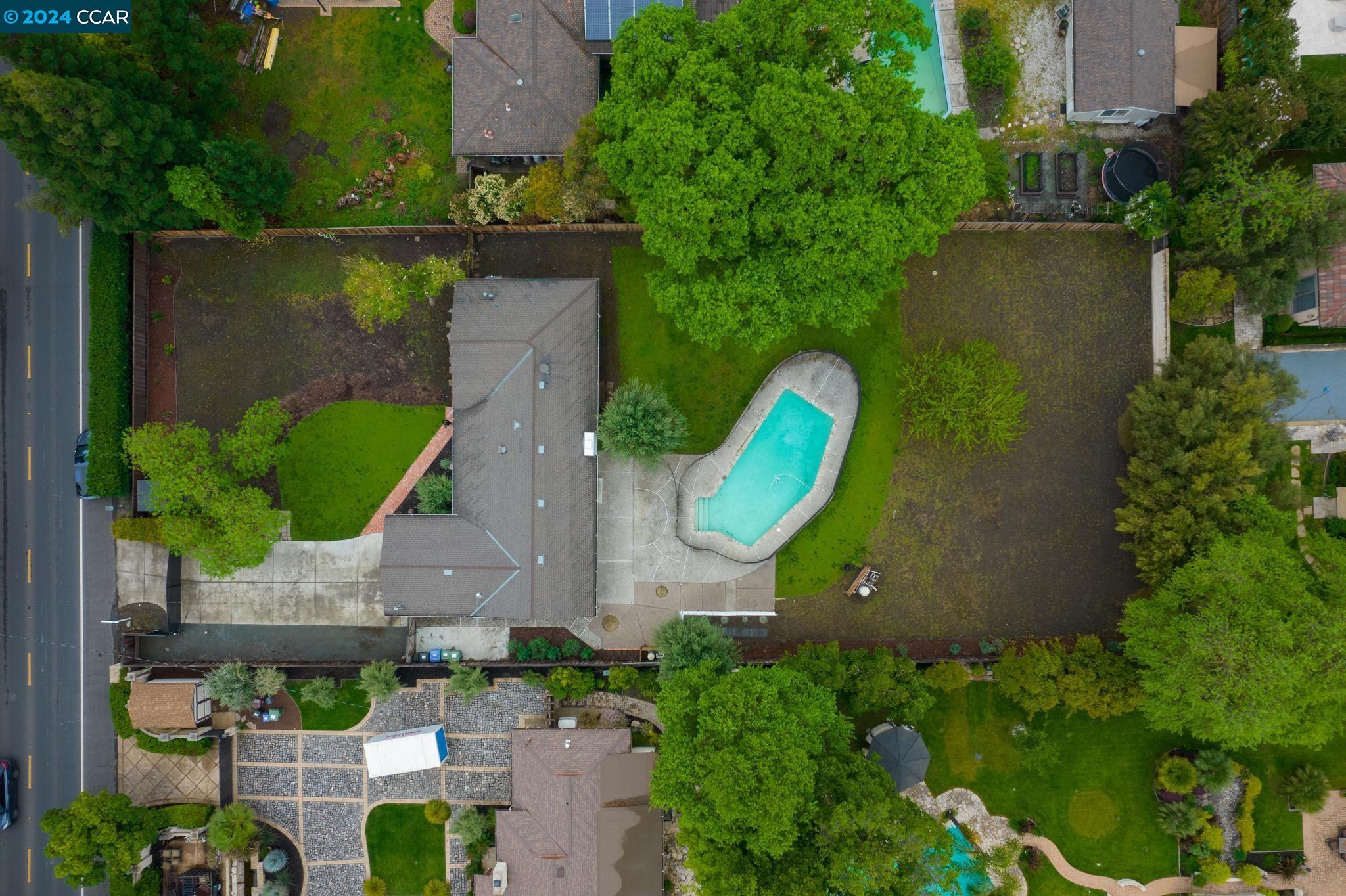 1460 Livorna Rd.